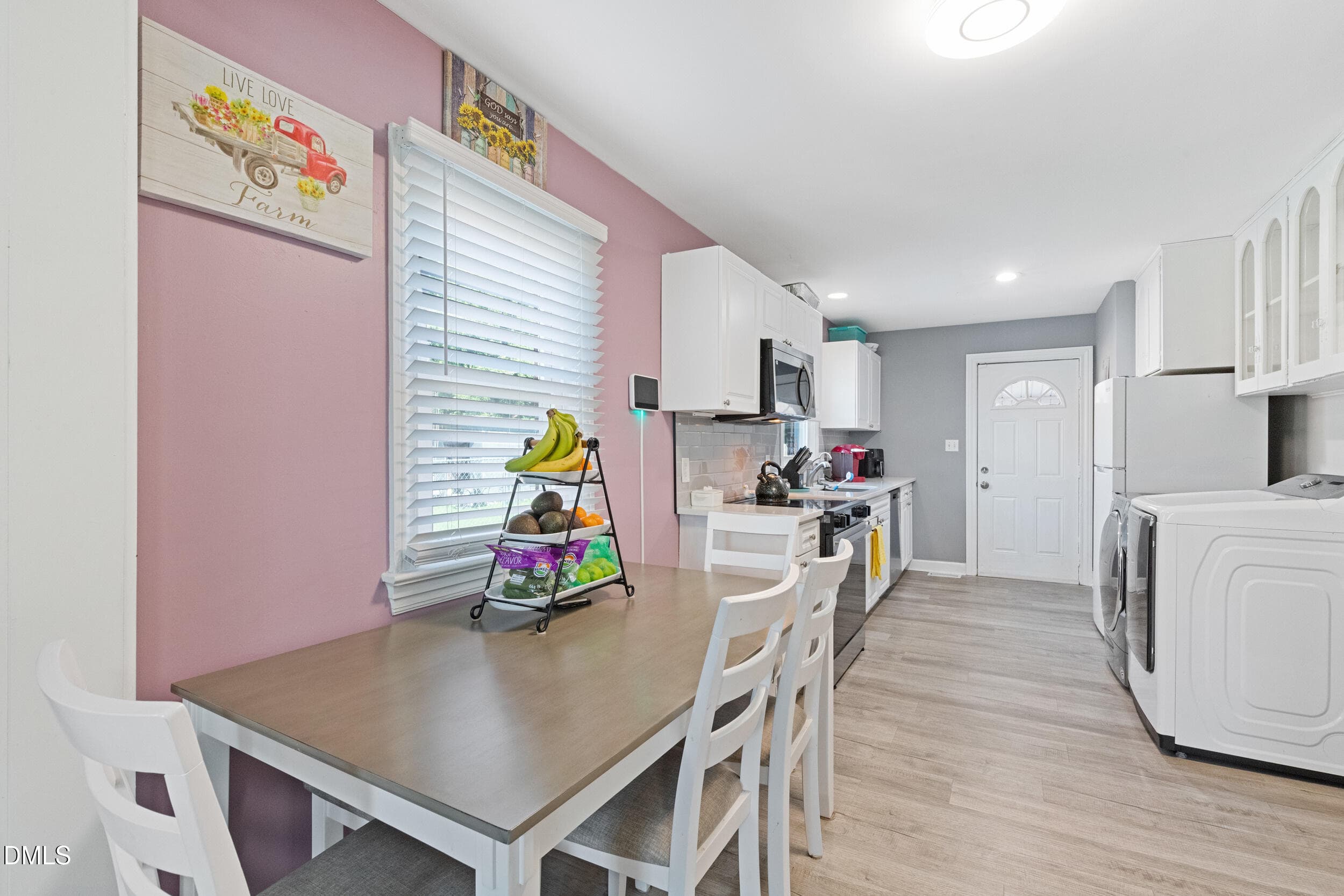 Dining Area - 600 N Raiford Street, Selma, NC 27576