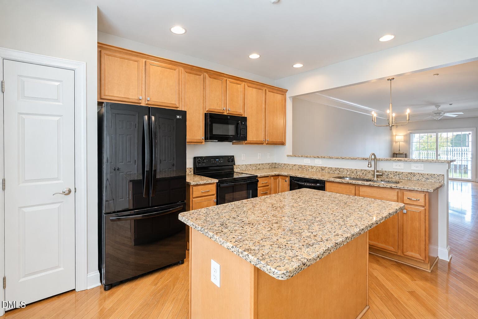 Kitchen - 9211 Calabria Drive 117, Raleigh, NC 27617, Raleigh