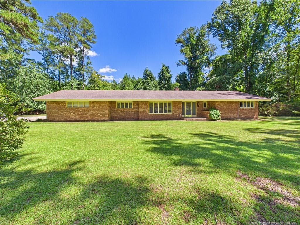 Photo 2 - 4009 Cedar Creek Road, Fayetteville, NC 28312, Fayetteville