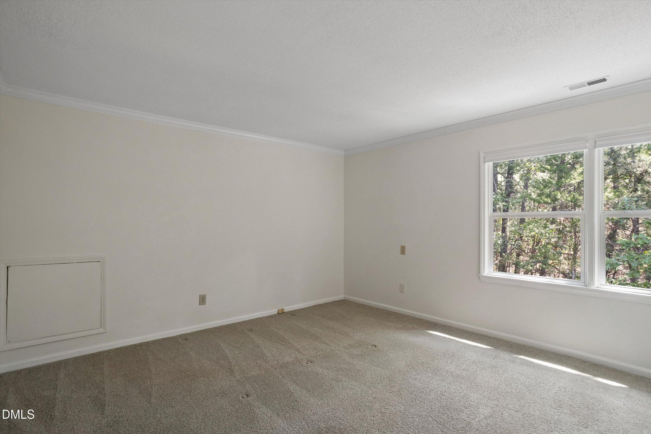 33-9 Lark Cir [3356004]_09042026_33 - 9 Lark Circle, Chapel Hill, NC 27517, Chapel Hill