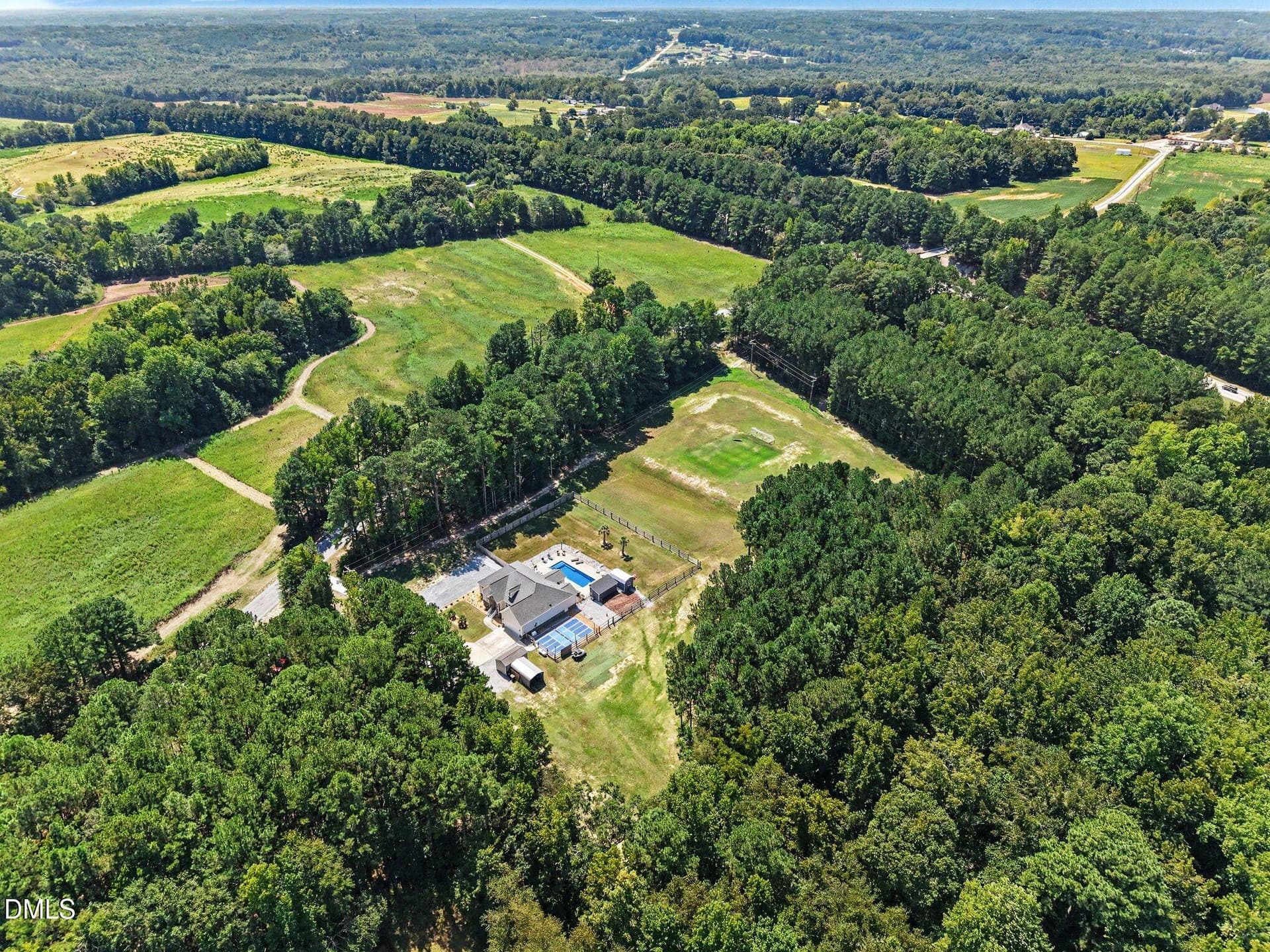 043_file_6748 - 1336 Zacks Mill Road, Benson, NC 27504