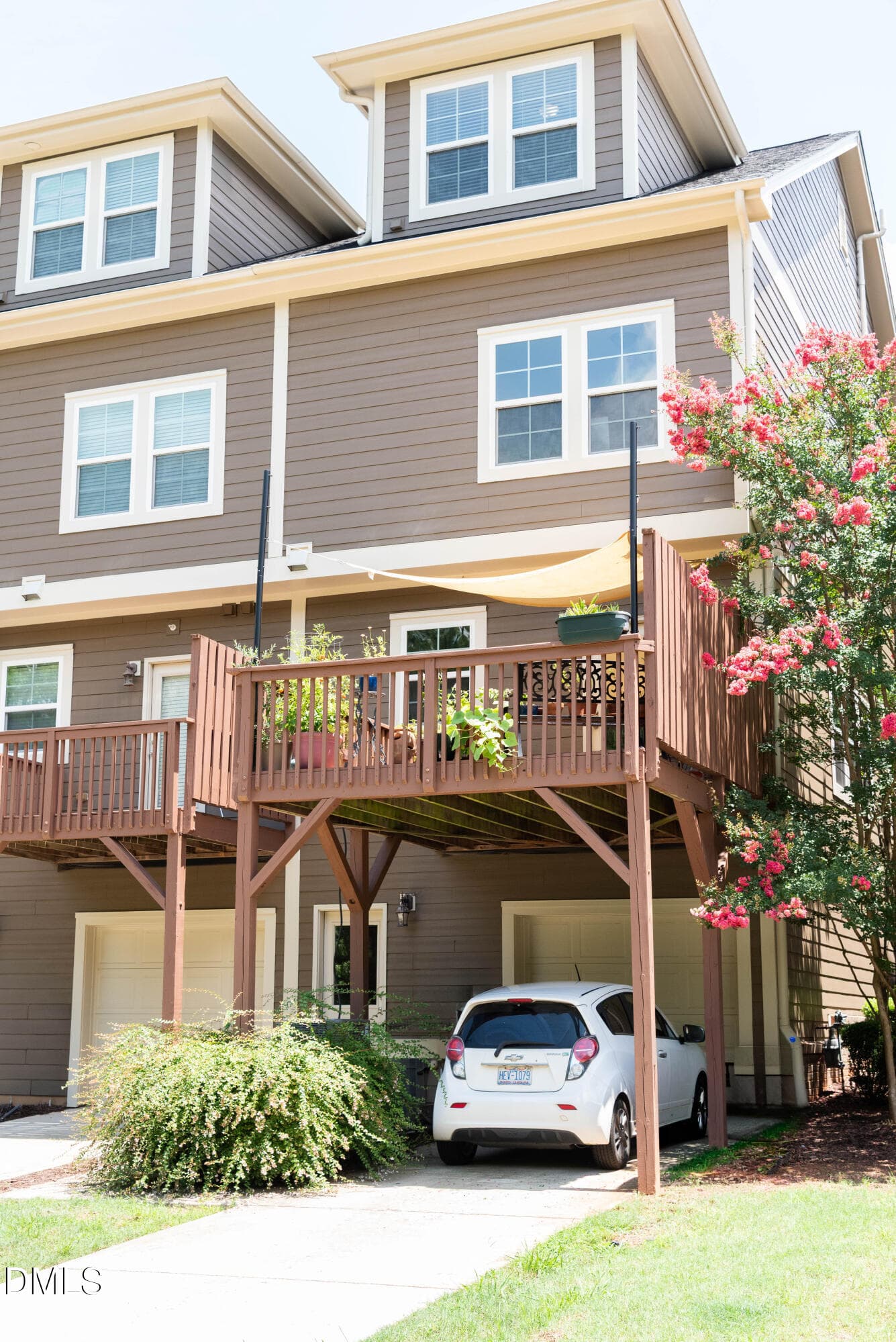 Extended Deck - 130 S Camellia Street, Chapel Hill, NC 27516, Chapel Hill