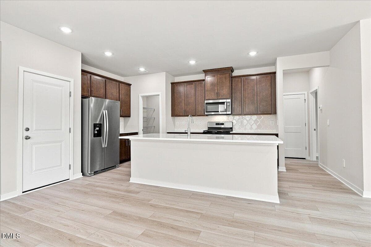 06-RAL_AvalonPlace_Paisley_1429HatterasR - 1429 Hatteras Road, Durham, NC 27704, Durham