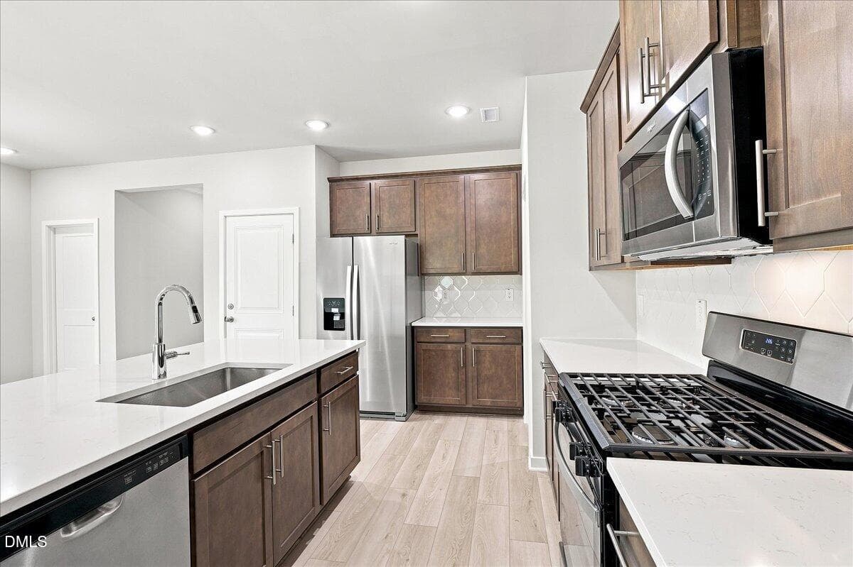 08-RAL_AvalonPlace_Paisley_1429HatterasR - 1429 Hatteras Road, Durham, NC 27704, Durham