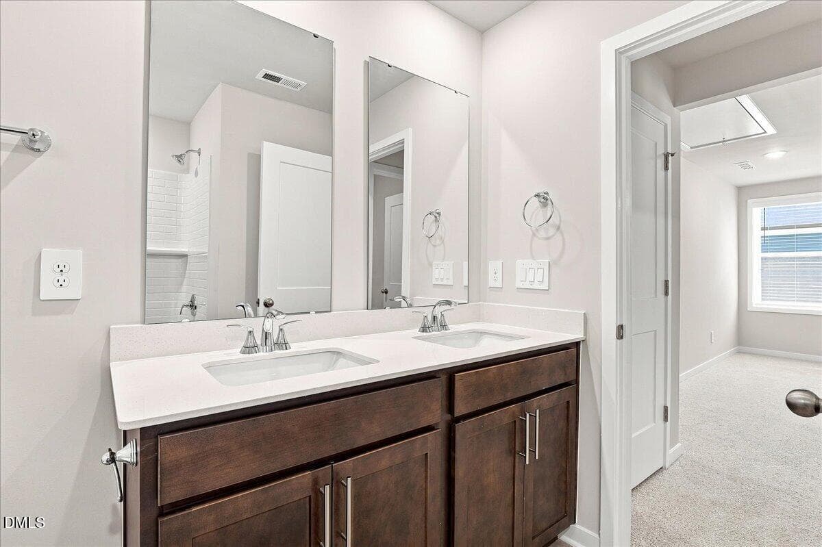 21-RAL_AvalonPlace_Paisley_1429HatterasR - 1429 Hatteras Road, Durham, NC 27704, Durham