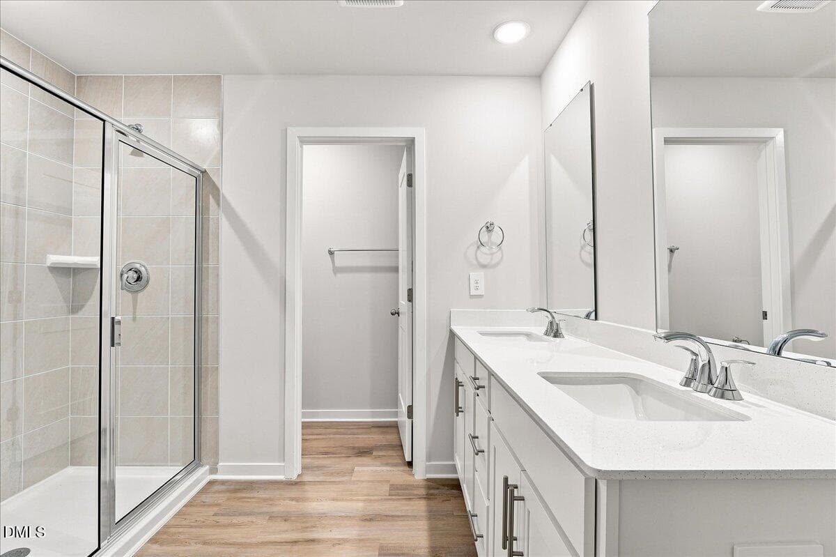 27-RAL_AvalonPlace_Paisley_1428HatterasR - 1428 Hatteras Road, Durham, NC 27704, Durham