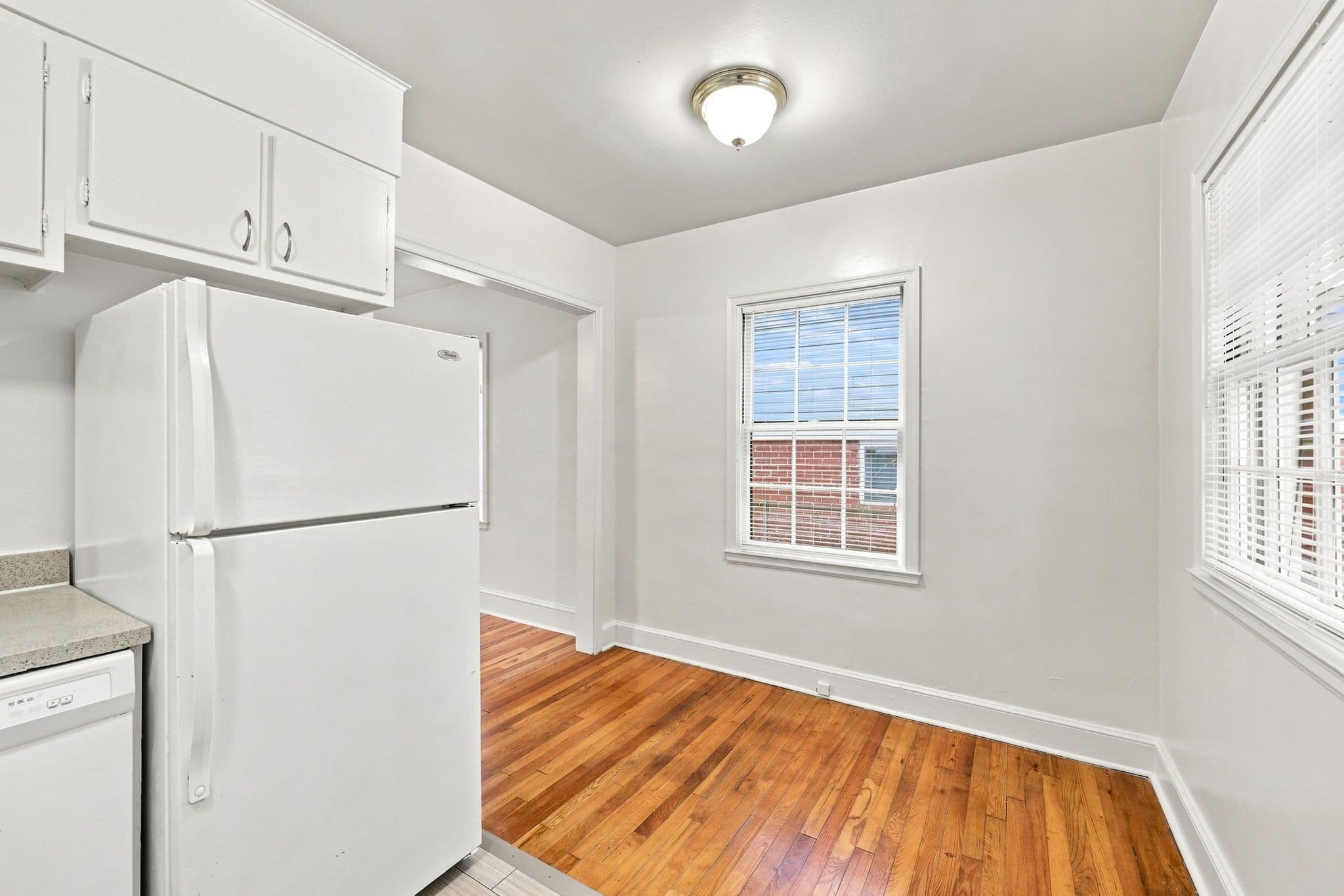 9- Dining Area.jpg - 812 W Markham Avenue, Durham, NC 27701, Durham