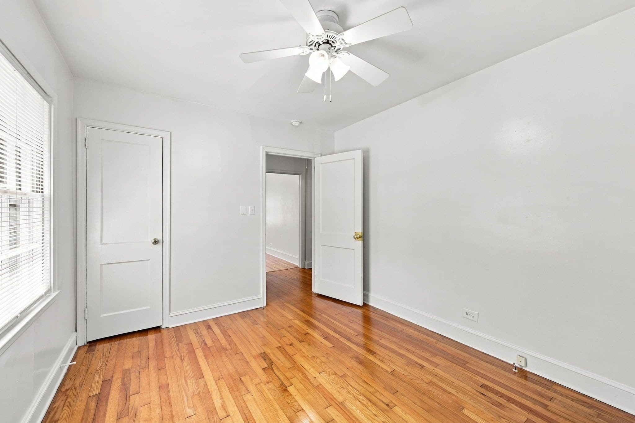 12- Bedroom.jpg - 812 W Markham Avenue, Durham, NC 27701, Durham