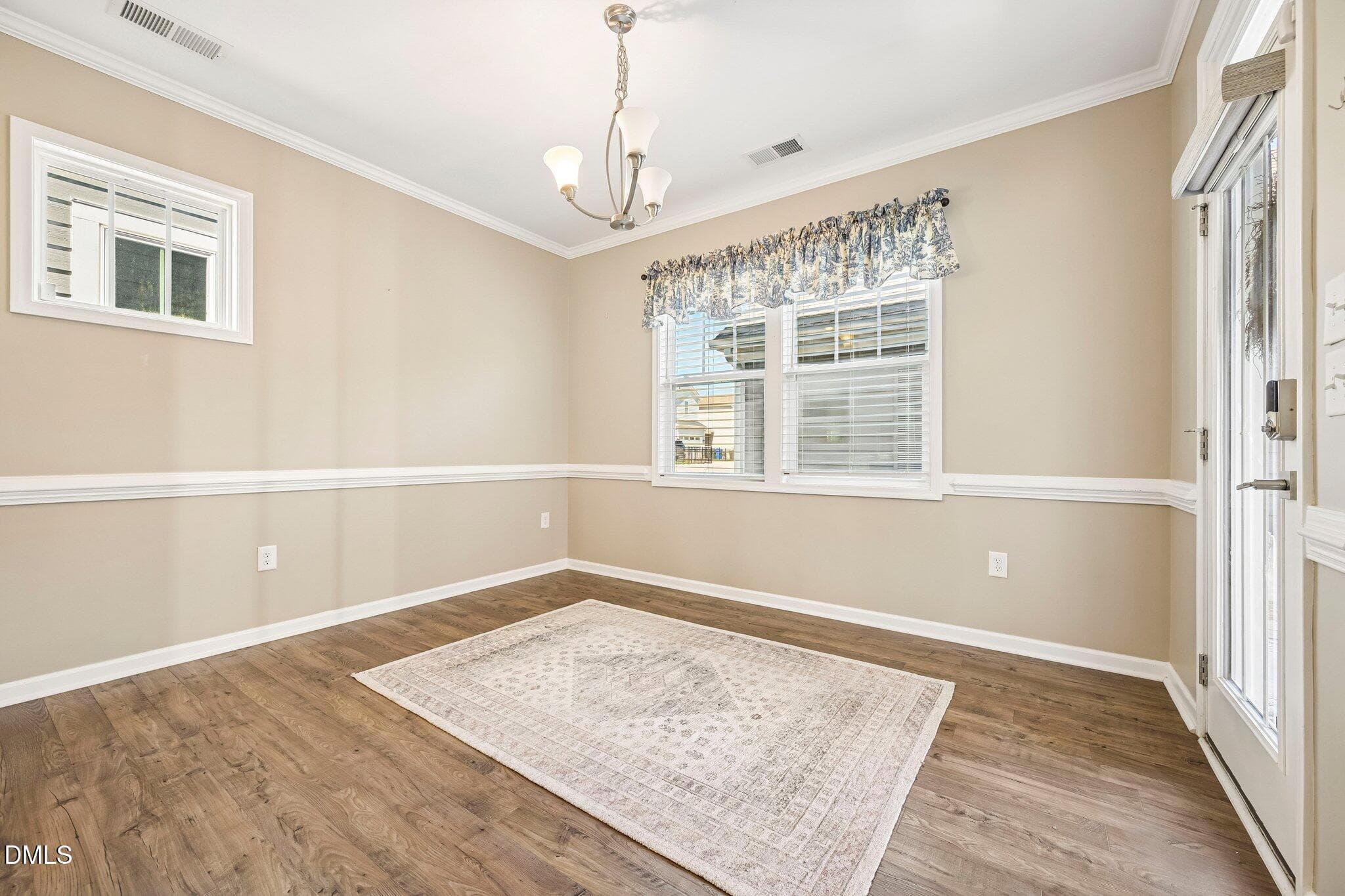 6-web-or-mls-Advancing Ave-S0909-006 - 5517 Advancing Avenue, Raleigh, NC 27616, Raleigh