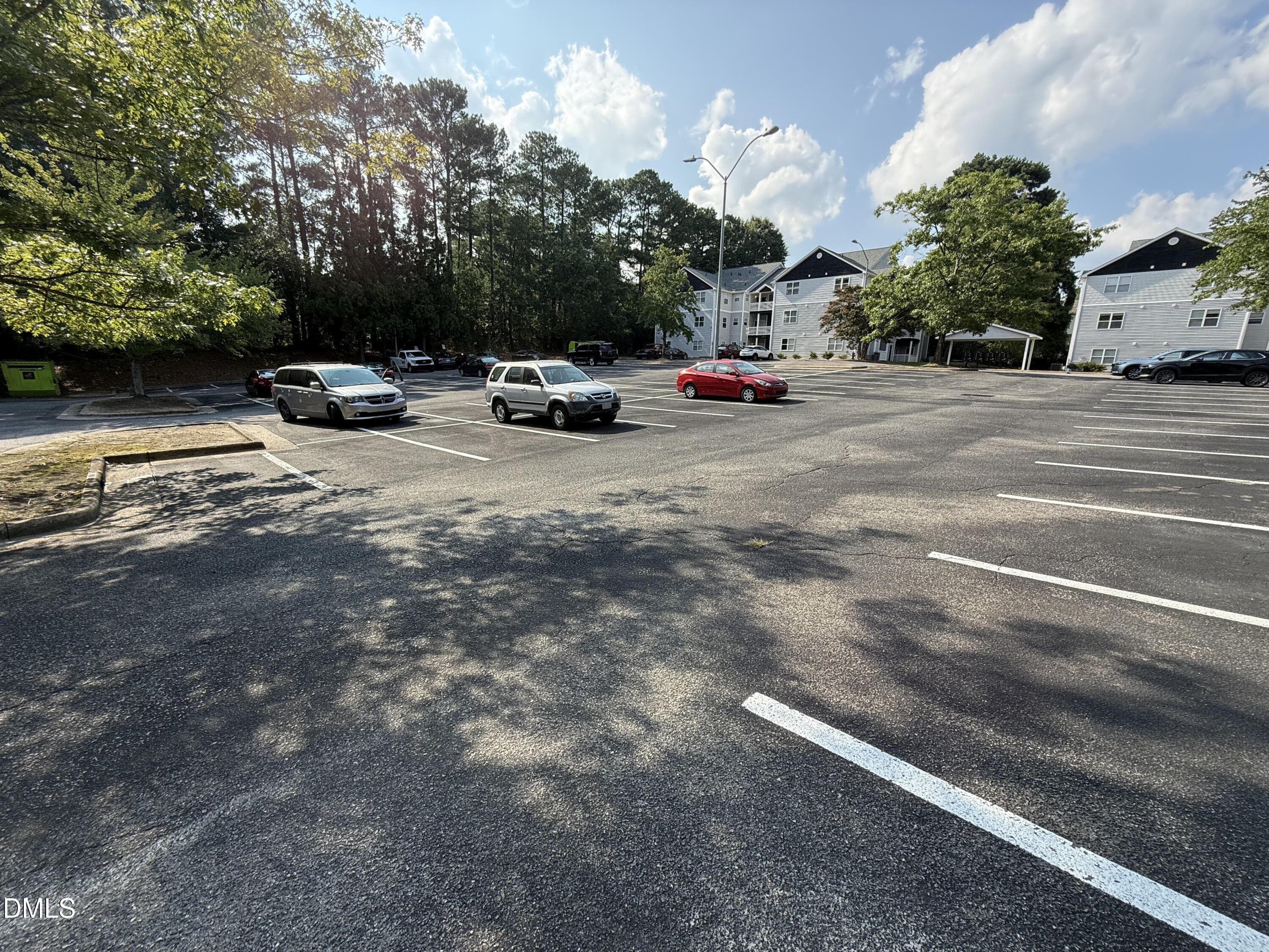 21) 76752-6a9a353c6dfcf - 1130 Carlton Avenue 301, Raleigh, NC 27606
