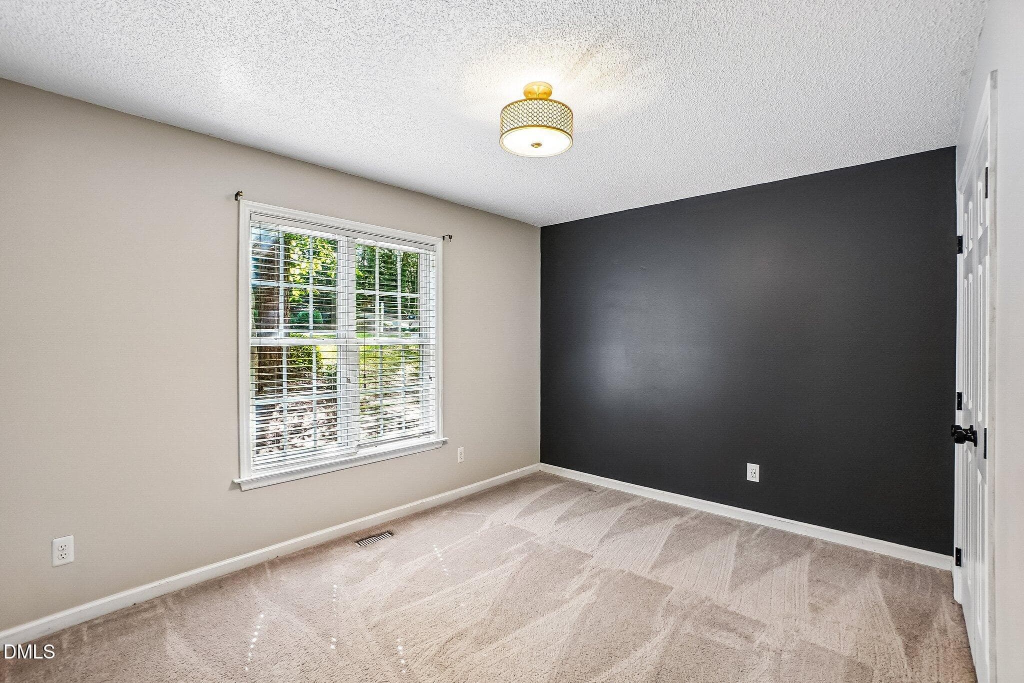 15-web-or-mls-Reigate Ln-S0909-015 - 8820 Reigate Lane, Raleigh, NC 27603, Raleigh