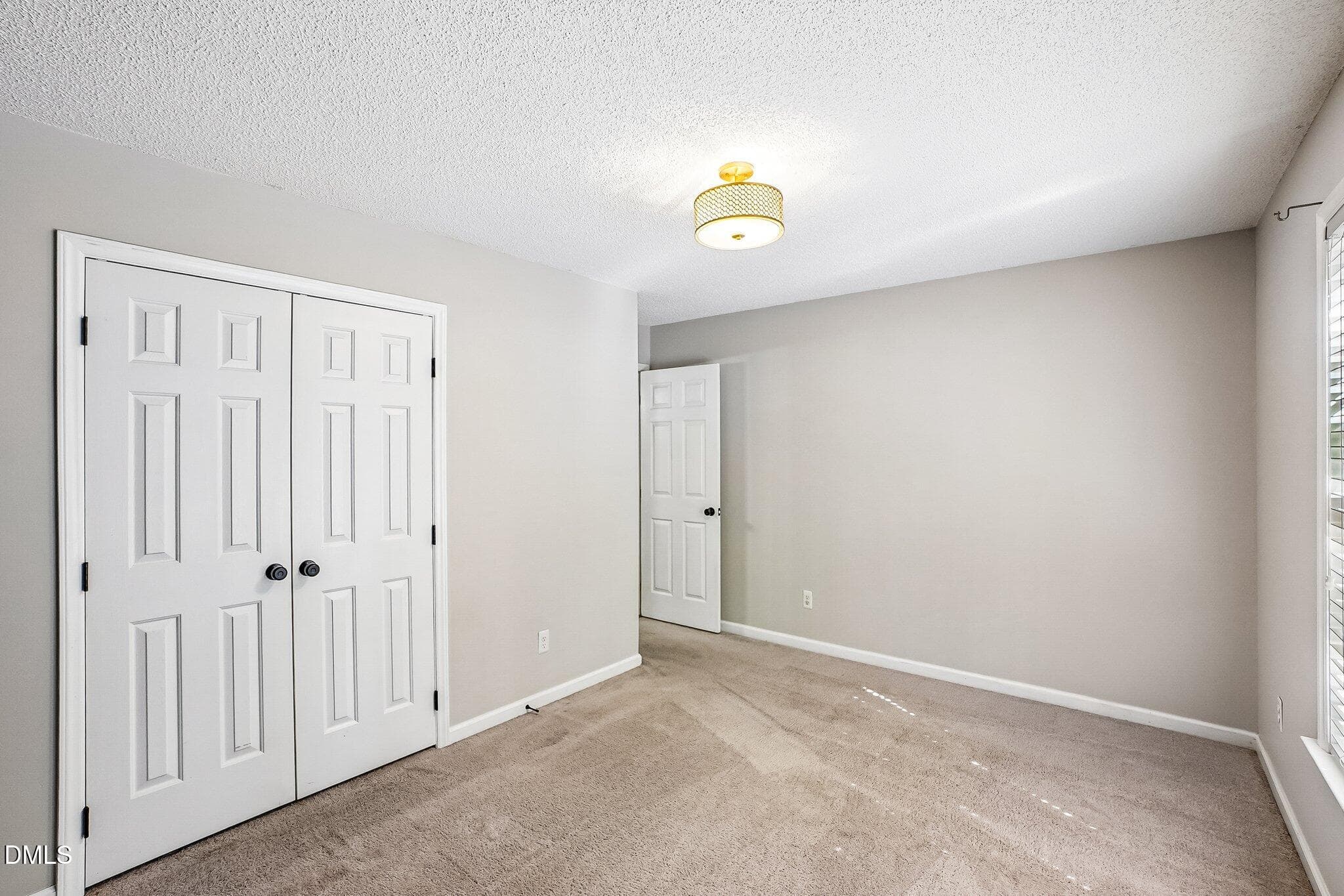 16-web-or-mls-Reigate Ln-S0909-016 - 8820 Reigate Lane, Raleigh, NC 27603, Raleigh