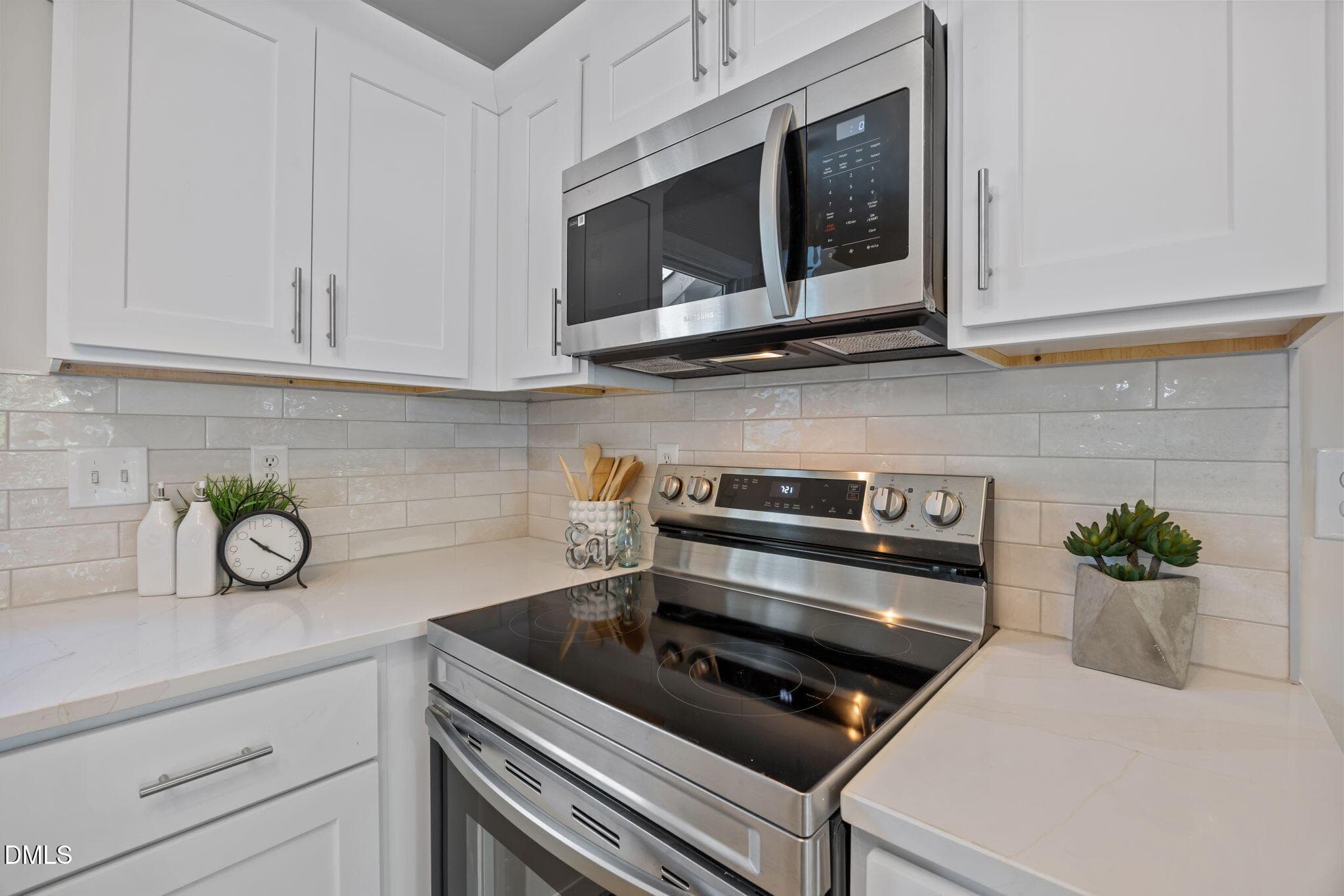 23-web-or-mls-IMG_2654 - 1401 Milan Street, Durham, NC 27704, Durham