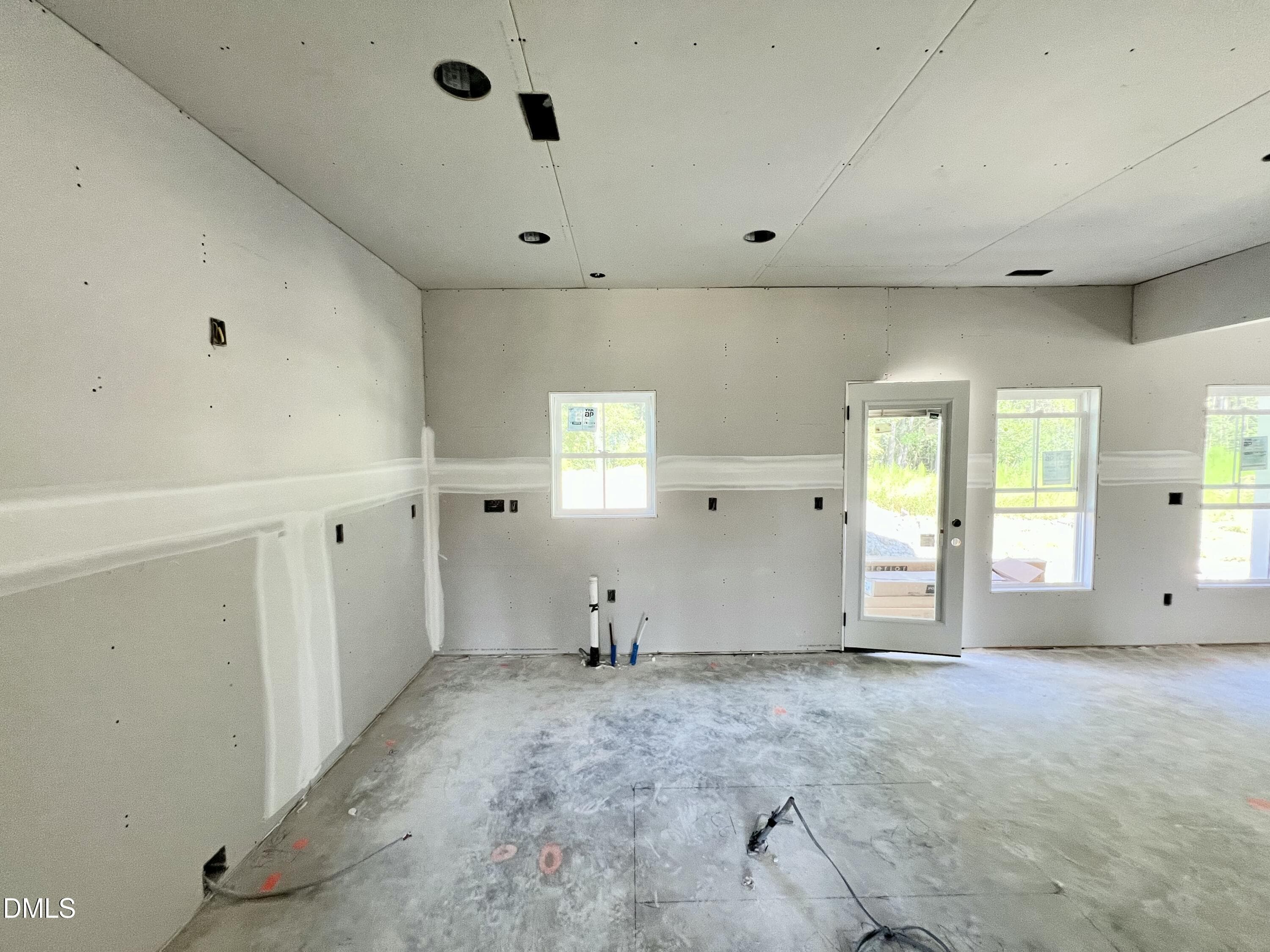 IMG_4230 - 221 Pendergrass Drive, Princeton, NC 27569