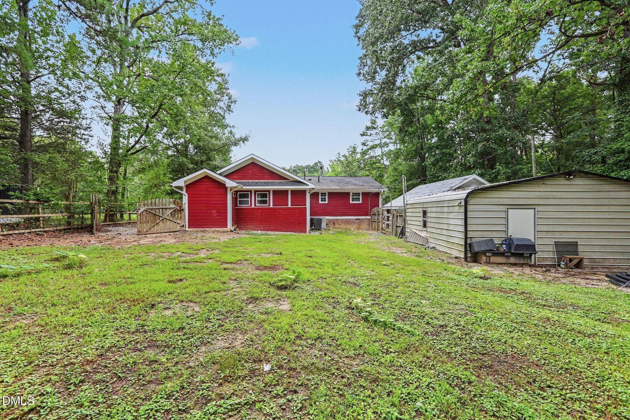 024_file_6990 - 2904 Pervis Road, Durham, NC 27704, Durham
