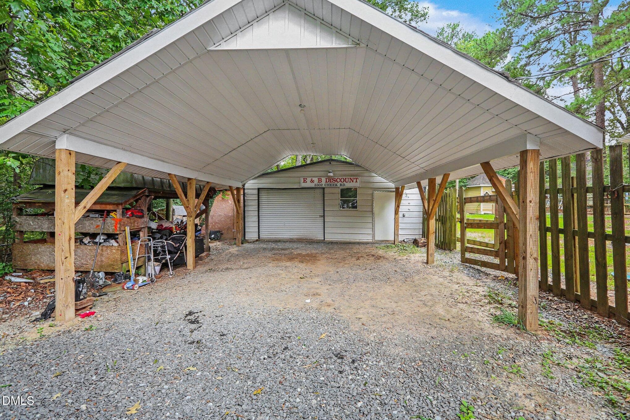 025_file_9329 - 2904 Pervis Road, Durham, NC 27704, Durham