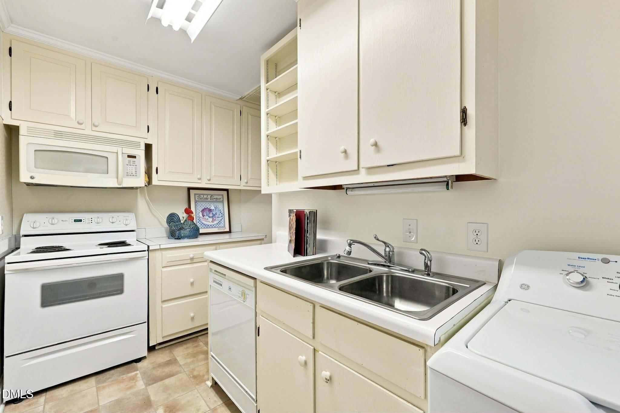 40-web-or-mls-IMG_7157 - edited - 1250 Woodhaven Drive, Mebane, NC 27302, Mebane