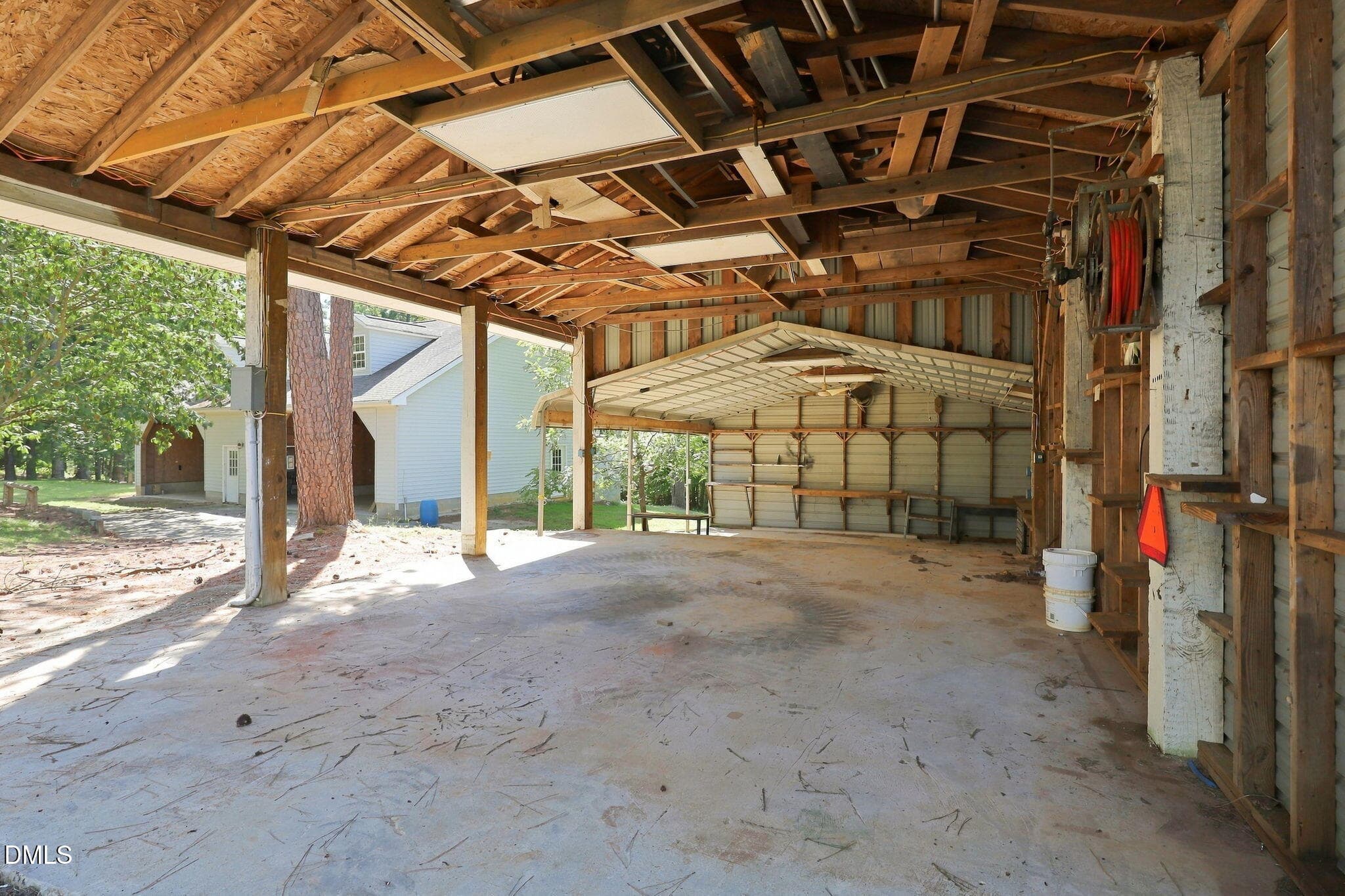 Covered storage - 3590 Tom Hunt Road, Oxford, NC 27565