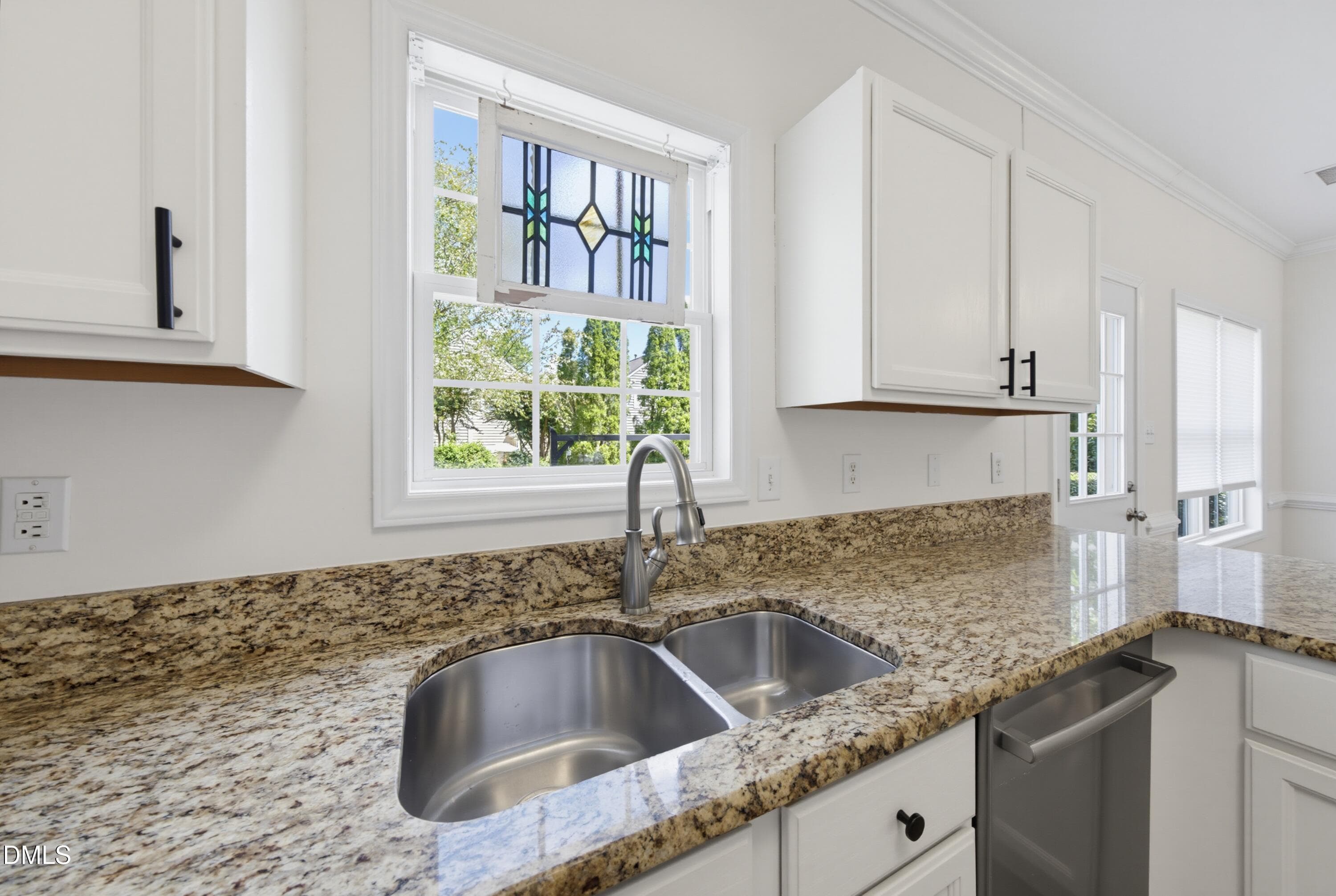 8ds - 5036 Village Lawn Drive, Raleigh, NC 27613, Raleigh