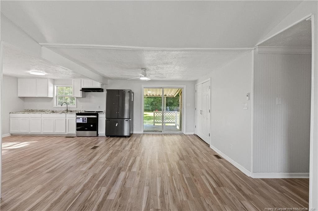 Photo 7 - 4574 Cameron Road, Hope Mills, NC 28438