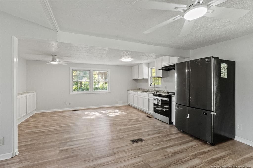 Photo 9 - 4574 Cameron Road, Hope Mills, NC 28438