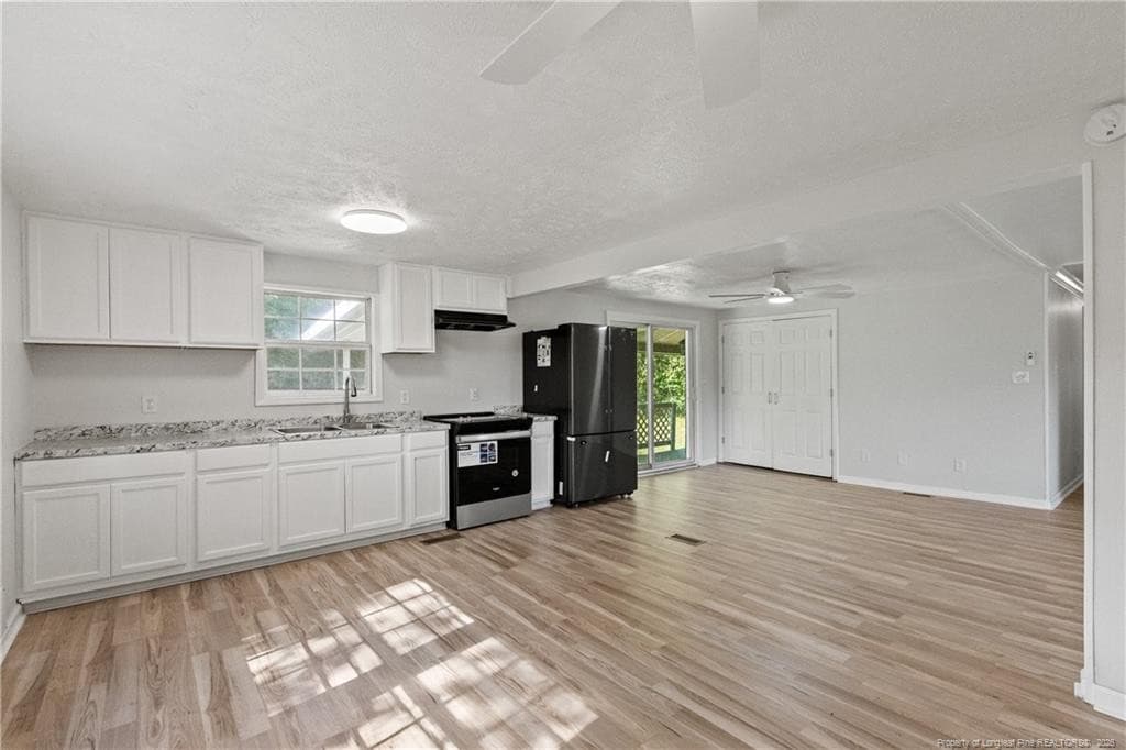 Photo 14 - 4574 Cameron Road, Hope Mills, NC 28438
