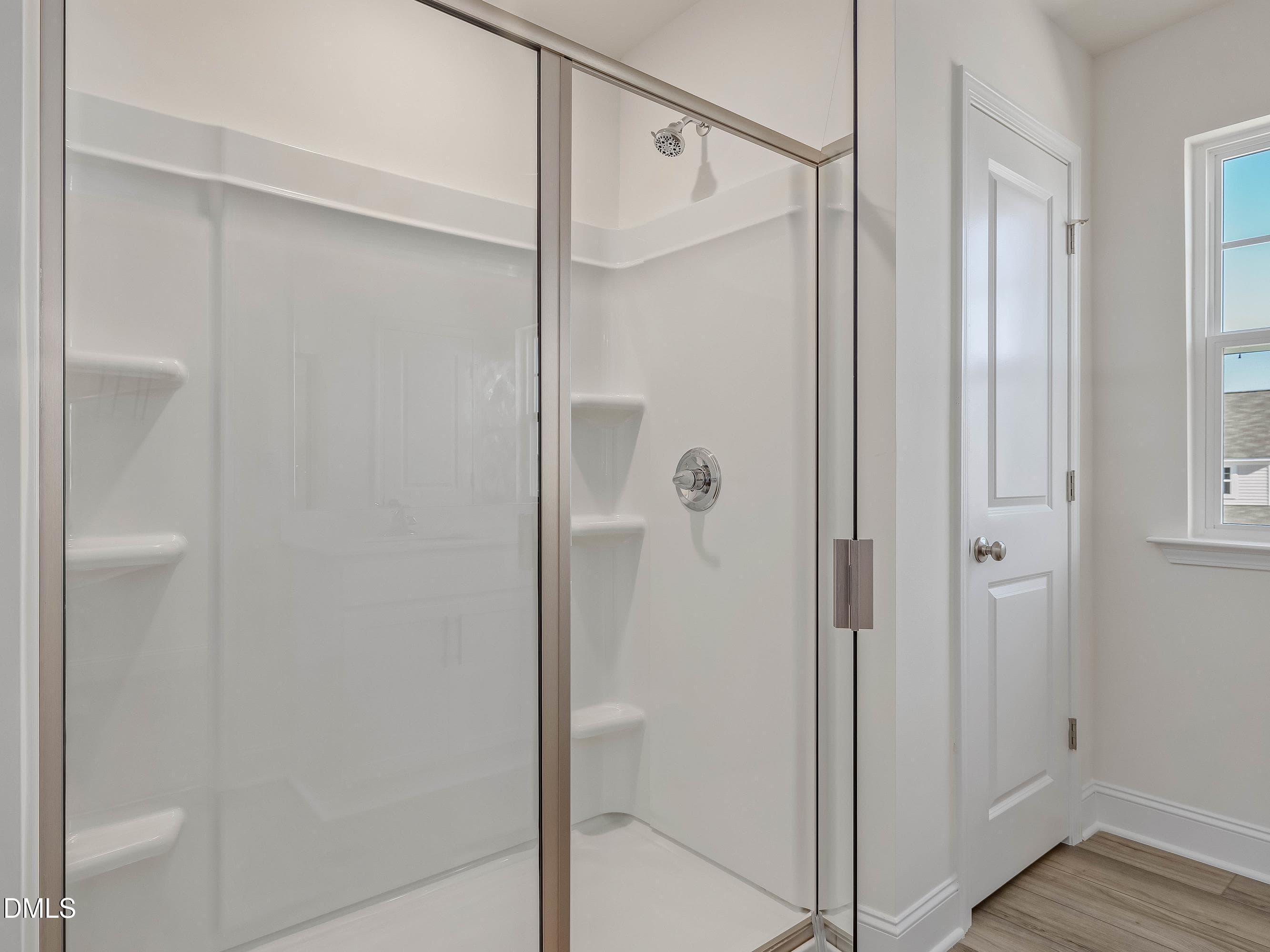 Owners Shower - 718 Old Station Point, Angier, NC 27501, Angier