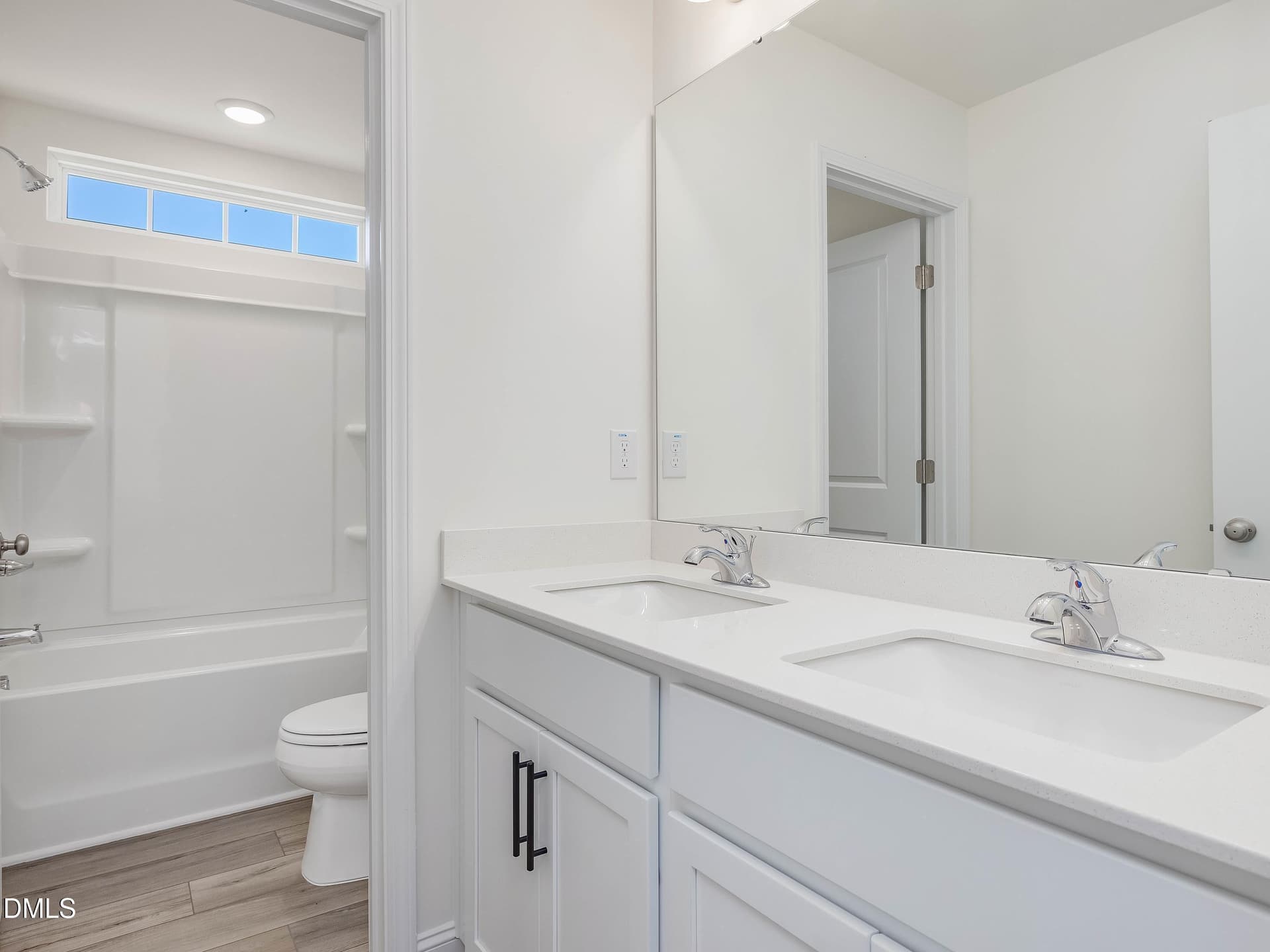 Secondary Bath - 718 Old Station Point, Angier, NC 27501