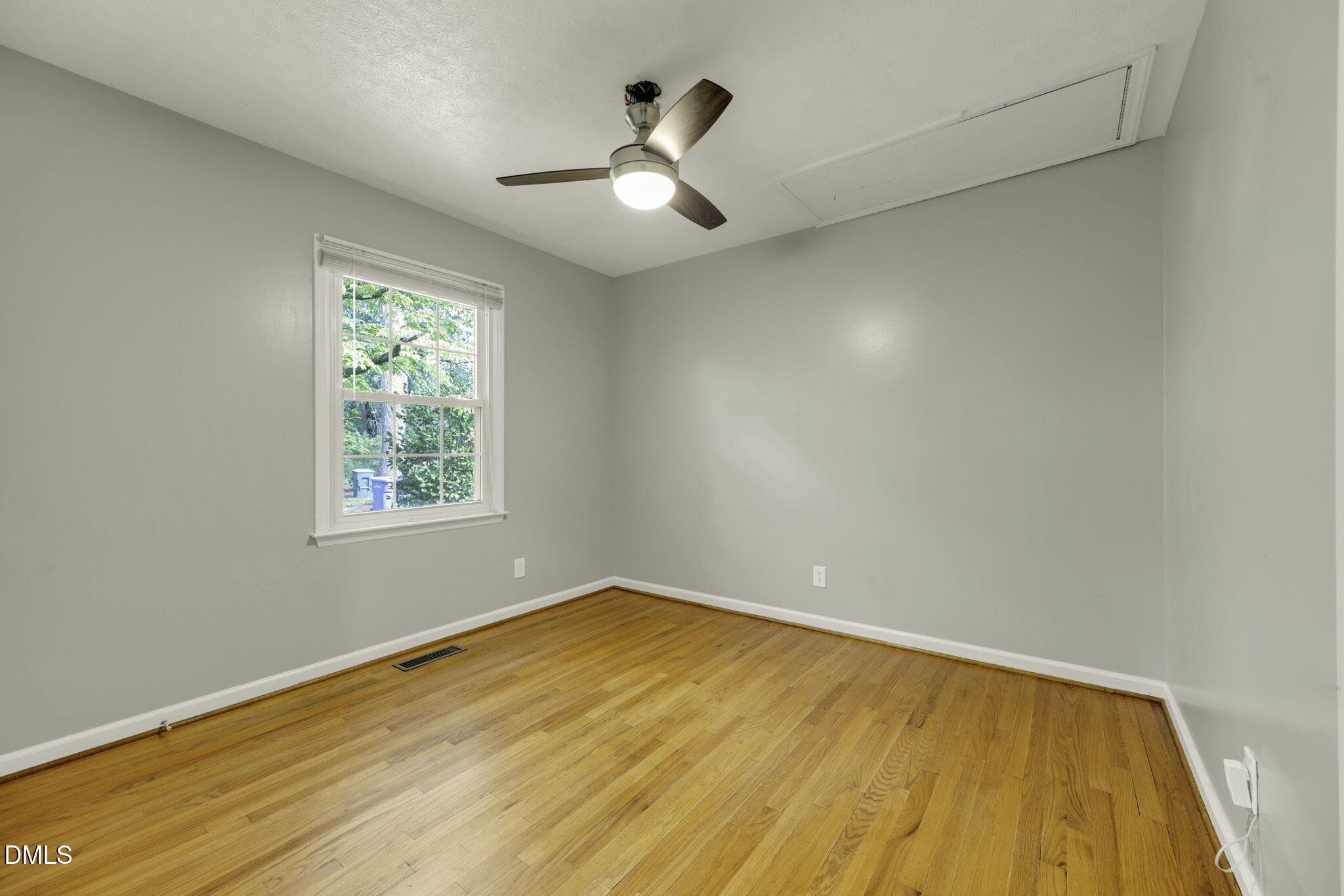 27-web-or-mls-_D2L7125 - 5064 Chesapeake Road, Fayetteville, NC 28311, Fayetteville