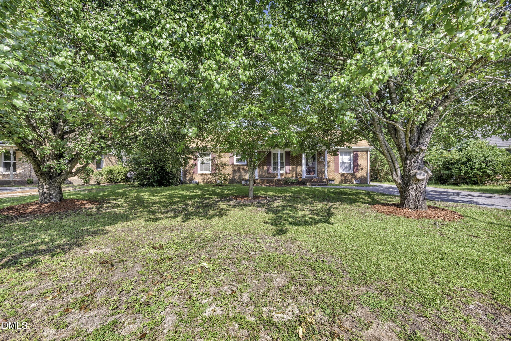 41-web-or-mls-_D2L7197 - 5064 Chesapeake Road, Fayetteville, NC 28311, Fayetteville