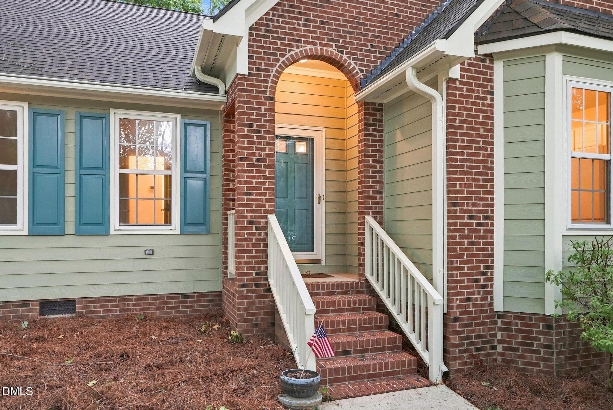002_331 Rosehaven Drive3 - 331 Rosehaven Drive, Raleigh, NC 27609, Raleigh