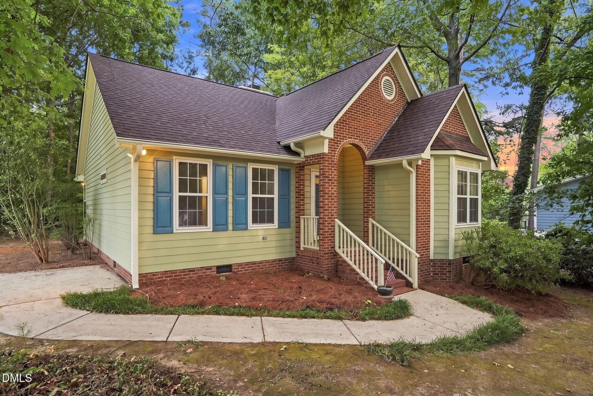 040_331 Rosehaven Drive1 - 331 Rosehaven Drive, Raleigh, NC 27609, Raleigh