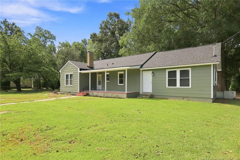 Photo 2 - 506 Stetson Street, Clinton, NC 28323, Clinton