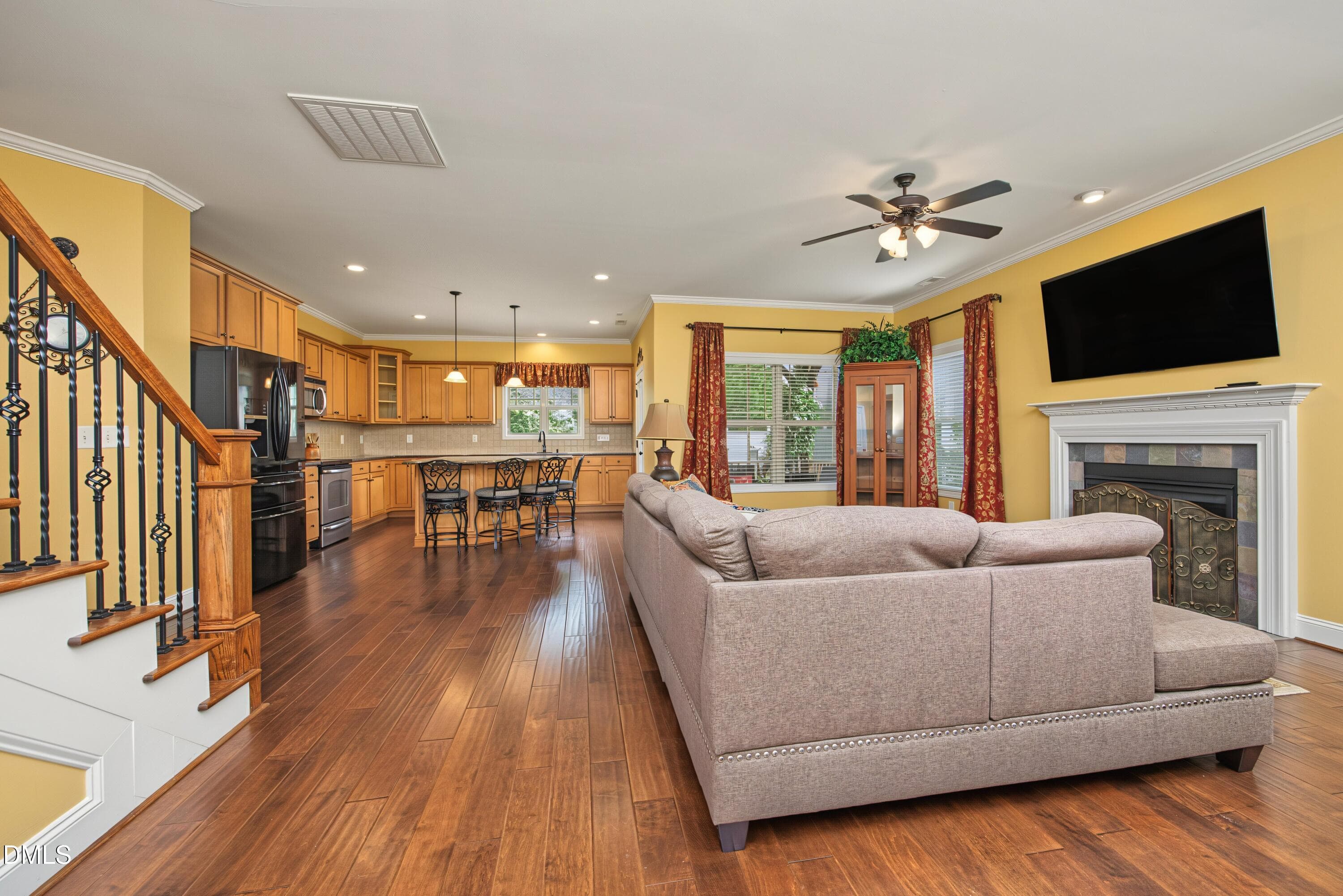 07LivingAreas - 2953 Britmass Drive, Raleigh, NC 27616, Raleigh