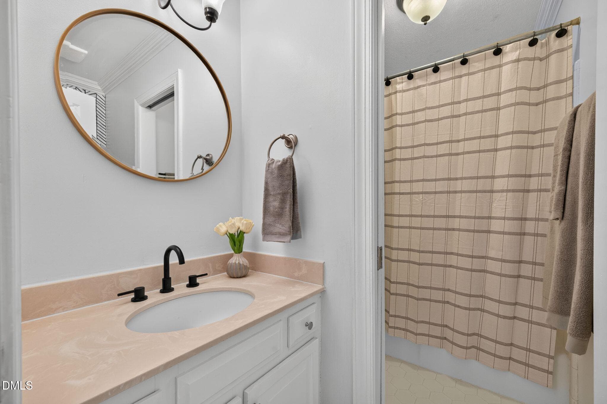 2nd bath 1 - 7105 Glendower Road, Raleigh, NC 27613, Raleigh