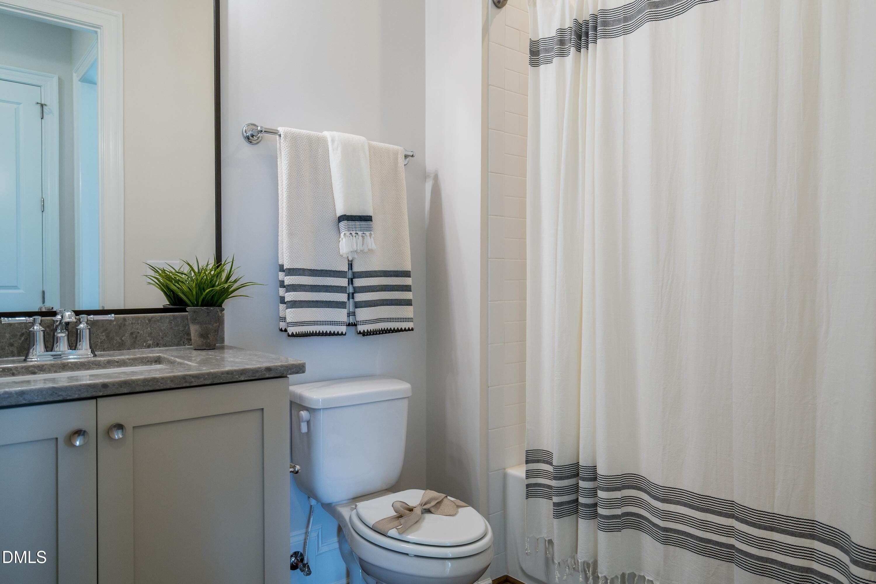 027_Bathroom - 676 Mollie Mdw Drive, Zebulon, NC 27597, Zebulon