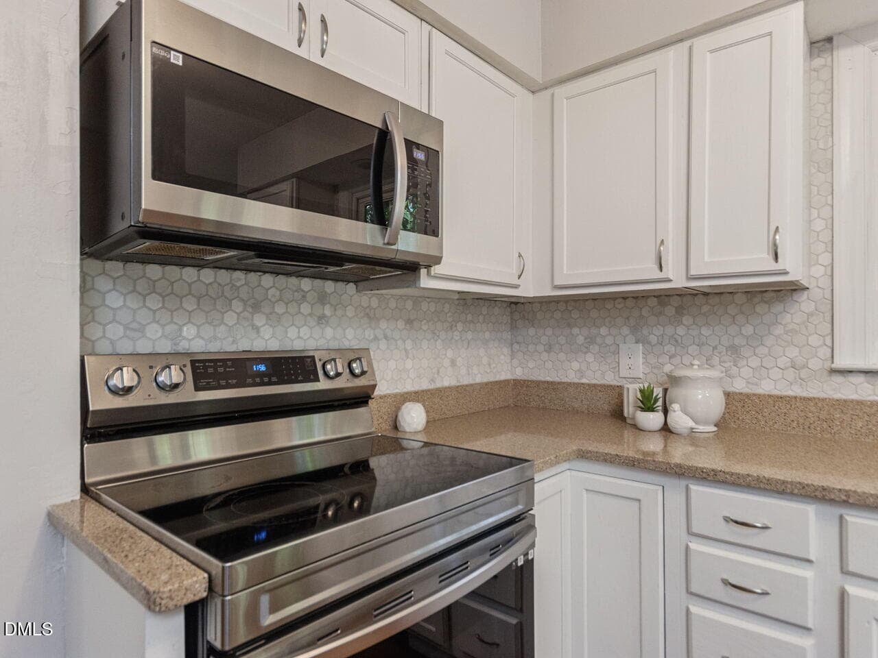 015-1280x960-photo - 1 Leeward Court, Durham, NC 27713, Durham
