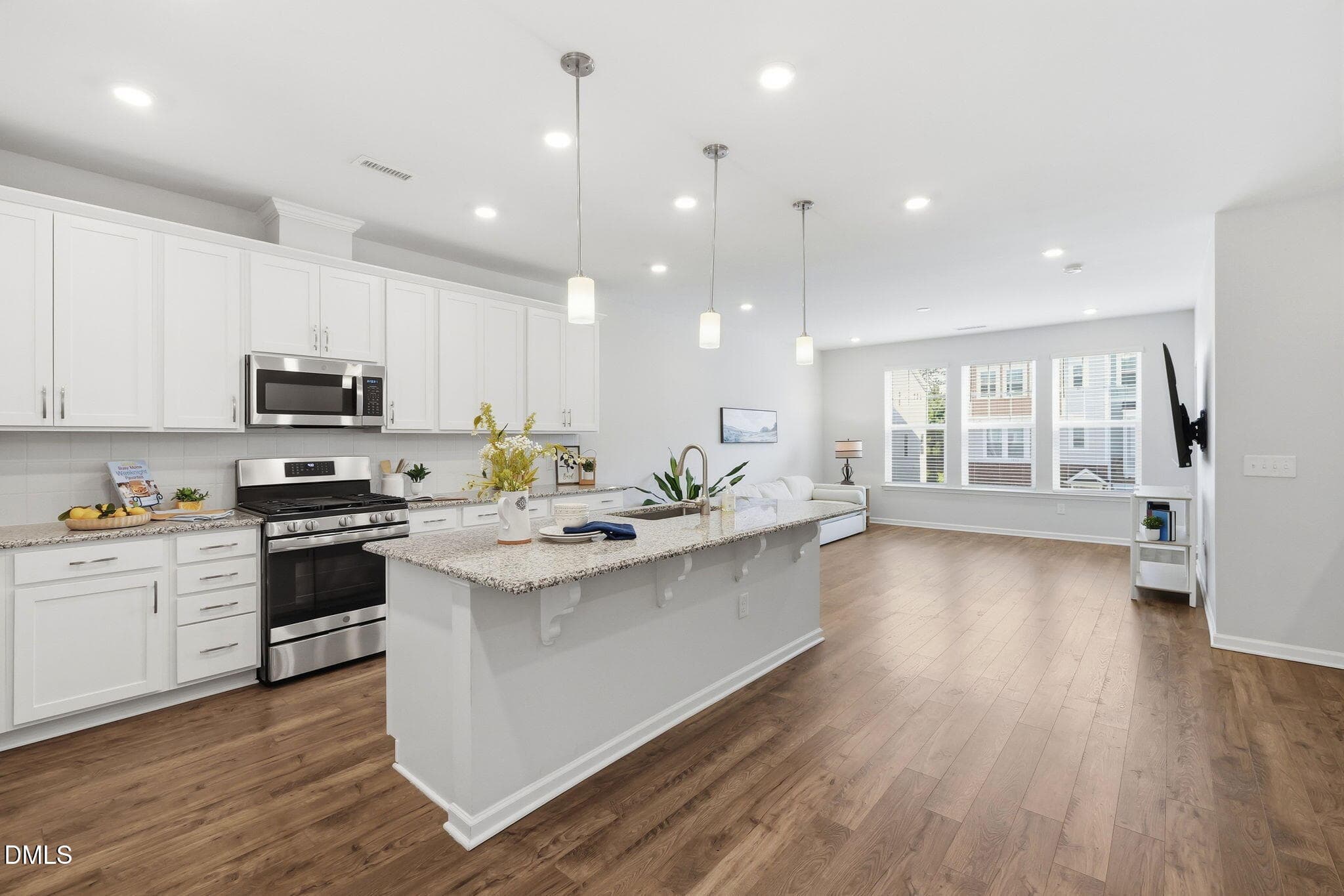 36-web-or-mls-P1123254 - 1050 Commack Drive, Durham, NC 27703, Durham