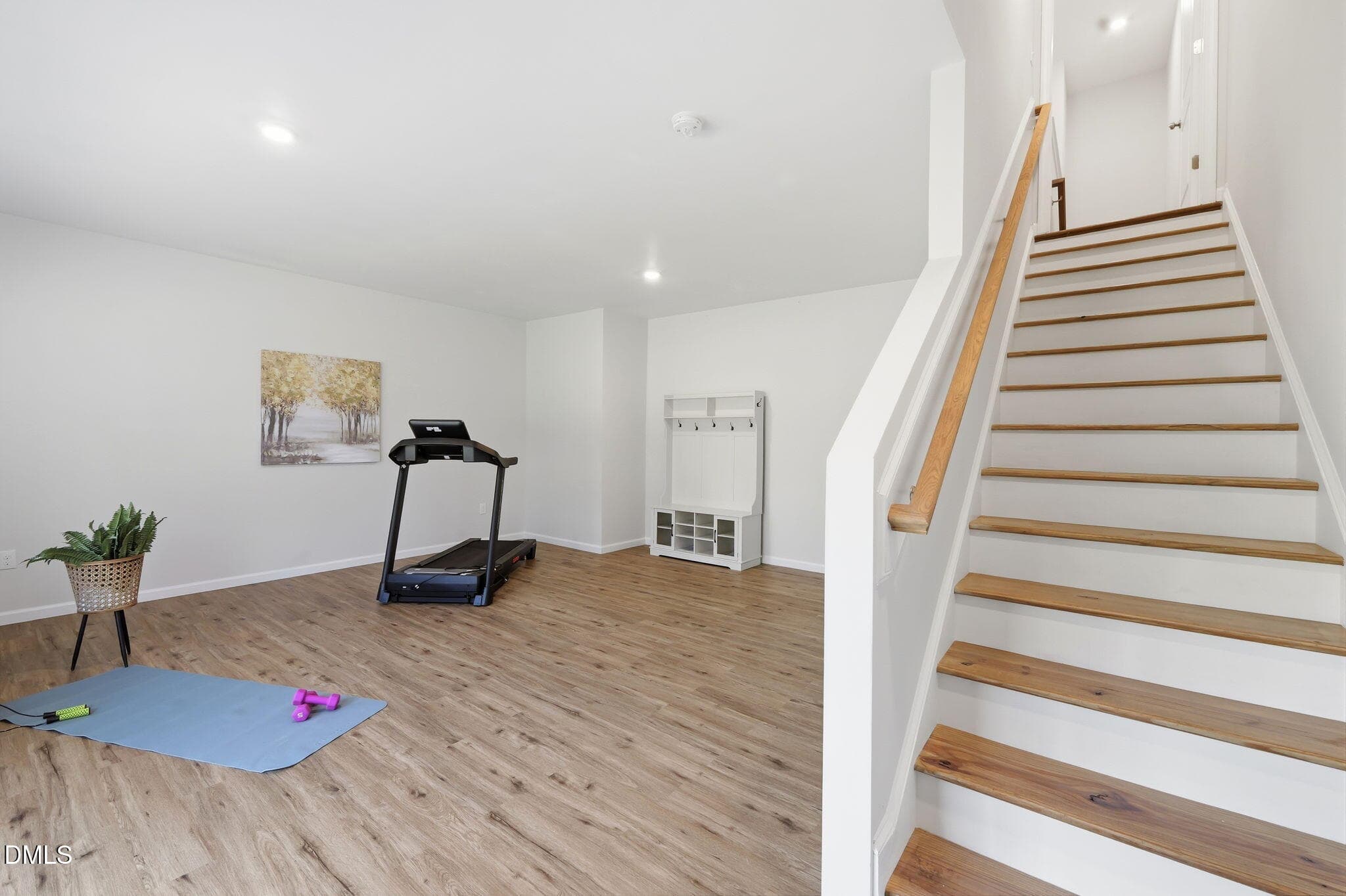 24-web-or-mls-P1123203 - 1050 Commack Drive, Durham, NC 27703, Durham