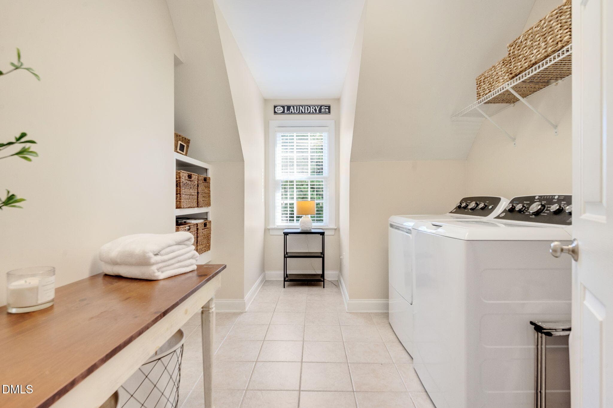 Laundry - 1004 Town Side Drive, Apex, NC 27502, Apex