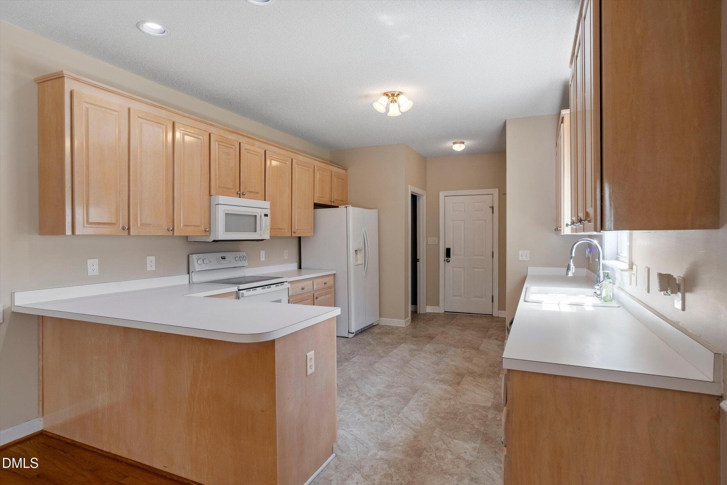 Kitchen - 436 Olivia Way, Selma, NC 27576, Selma