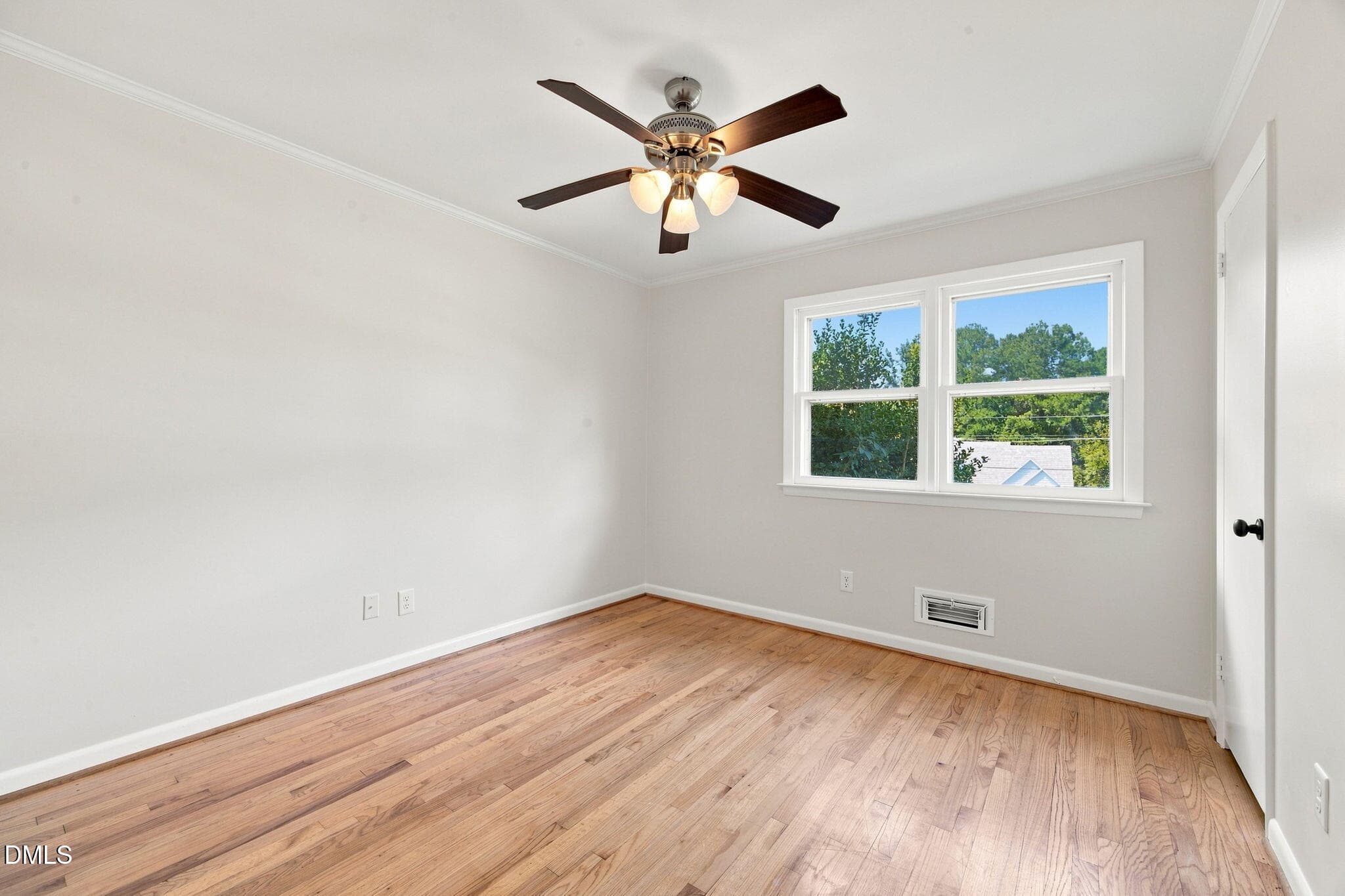 37-web-or-mls-484A3130 - 3512 Neptune Drive, Raleigh, NC 27604, Raleigh