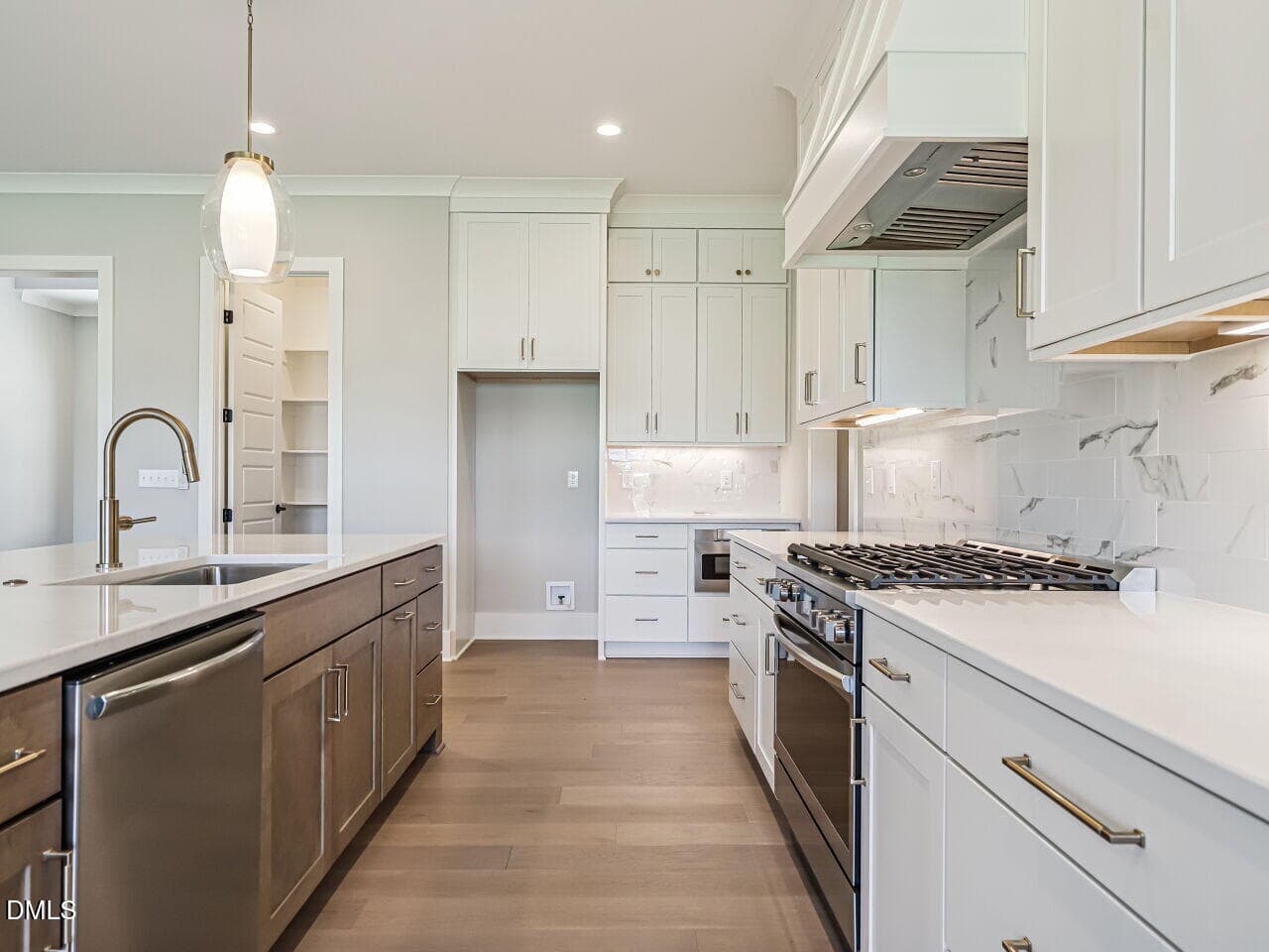 015-1280x960-kitchen - 1011 Lily Claire Lane, Fuquay Varina, NC 27526