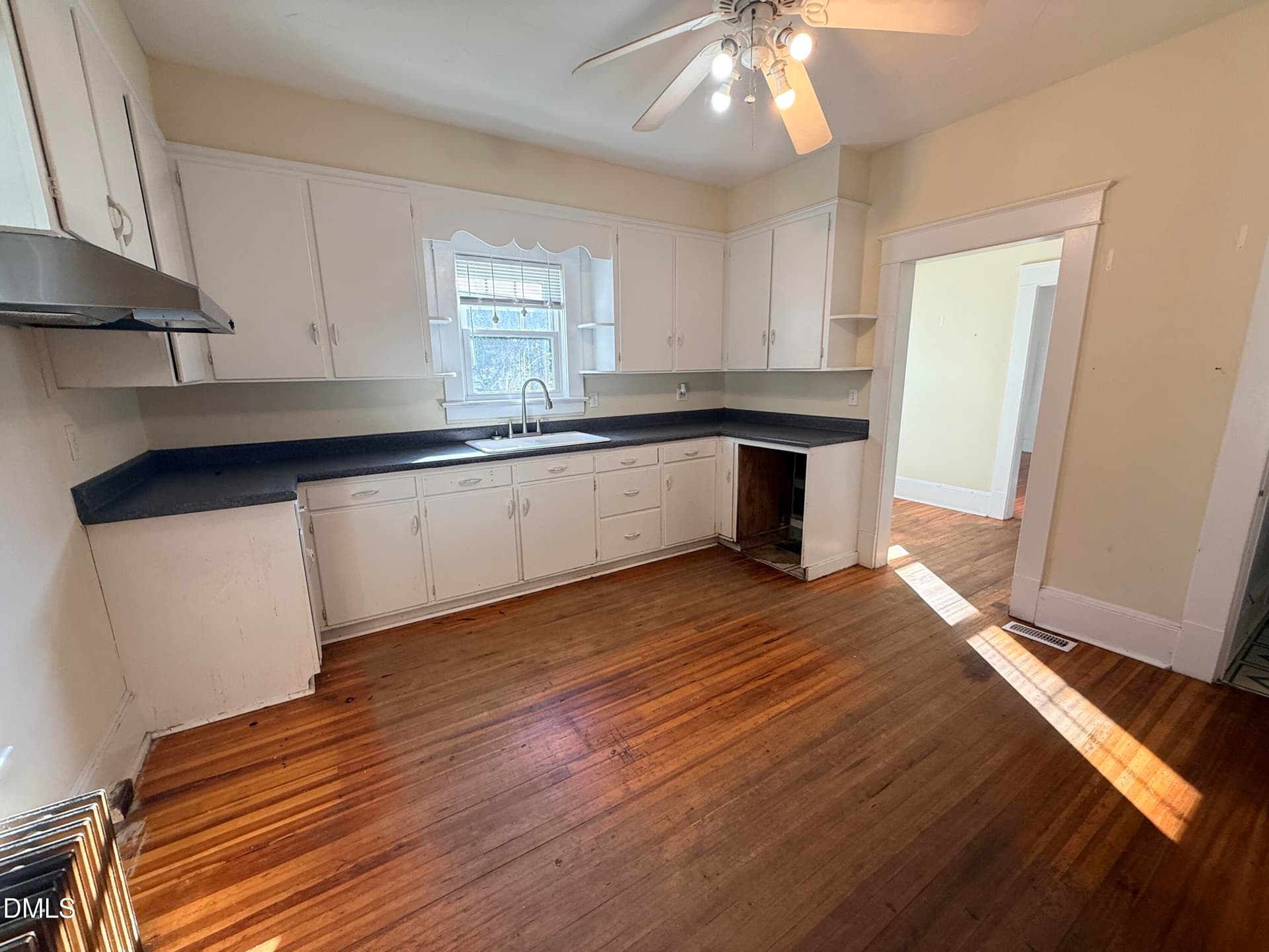 IMG_1903 - 107 N Morgan Street, Roxboro, NC 27573