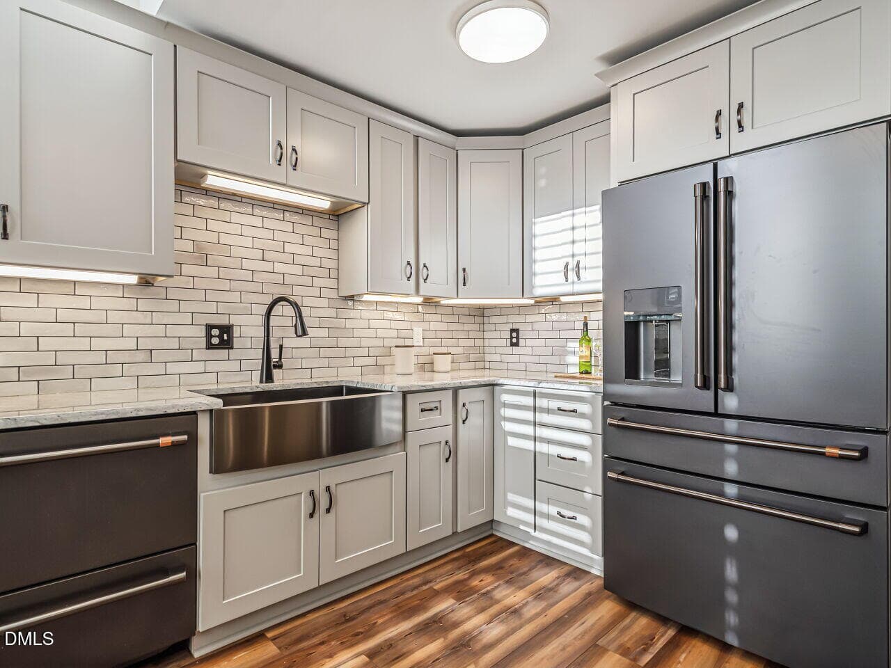 019-1280x960-kitchen - 614 Capital Boulevard 222, Raleigh, NC 27603, Raleigh