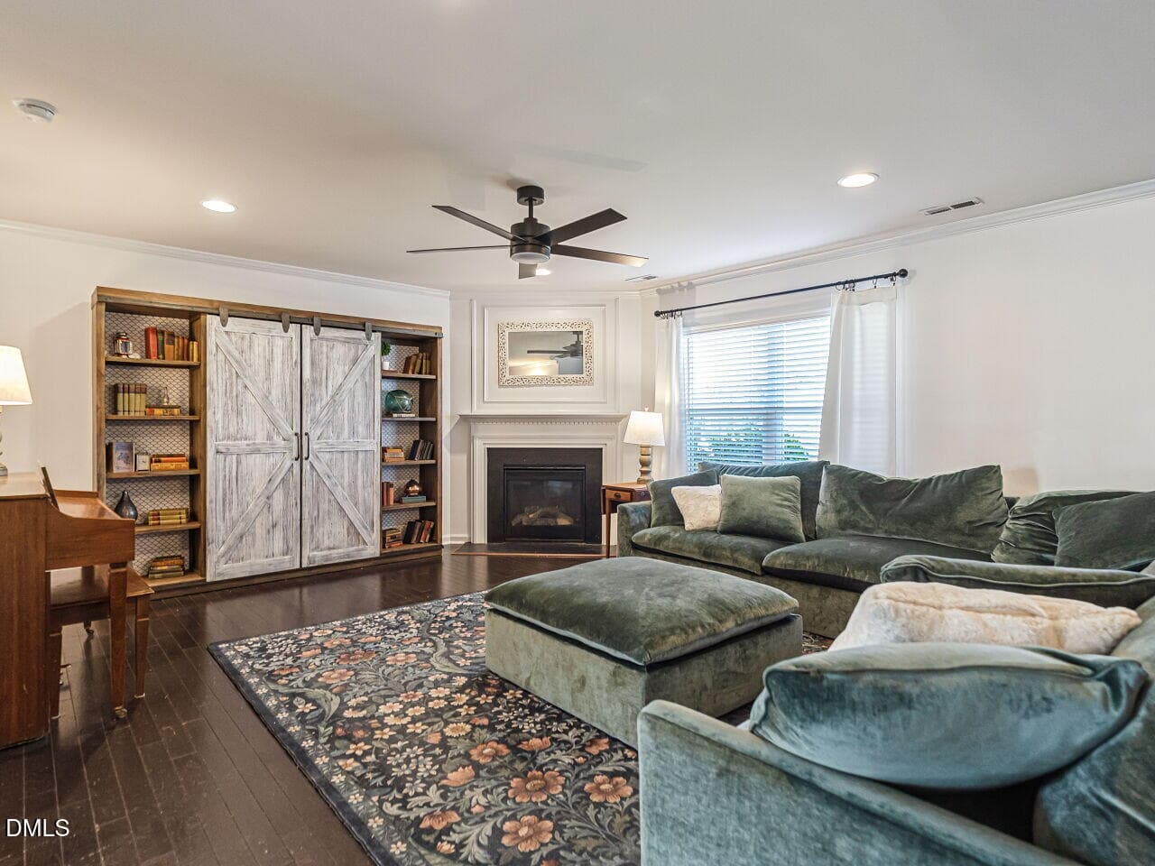005-1280x960-living-room - 2529 Tummel Lane, Fuquay Varina, NC 27526, Fuquay Varina