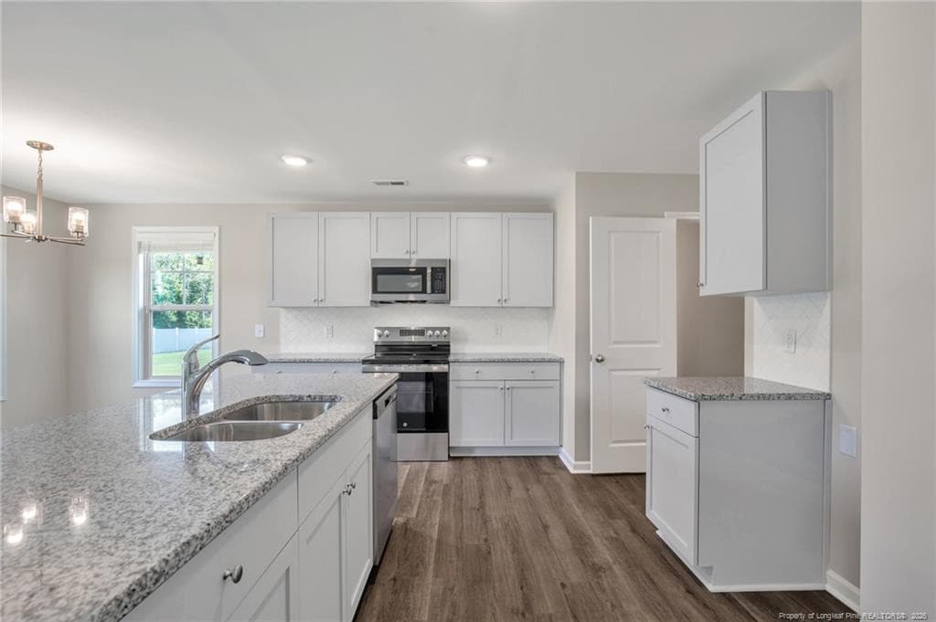 Photo 17 - 25 W Emily Gardens Road, Selma, NC 27576