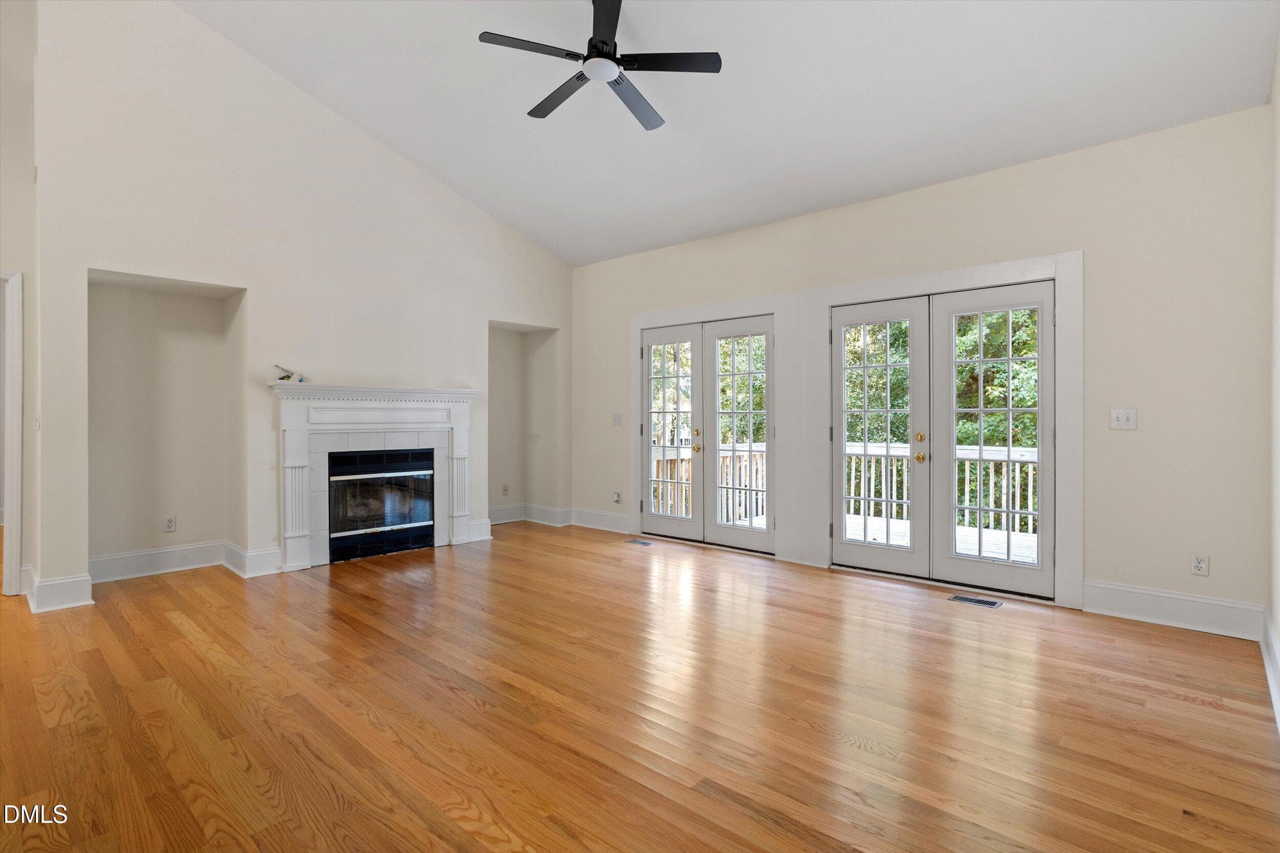 13-1004 Creek Haven Dr [3372511]_0905202 - 1004 Creek Haven Drive, Holly Springs, NC 27540, Holly Springs
