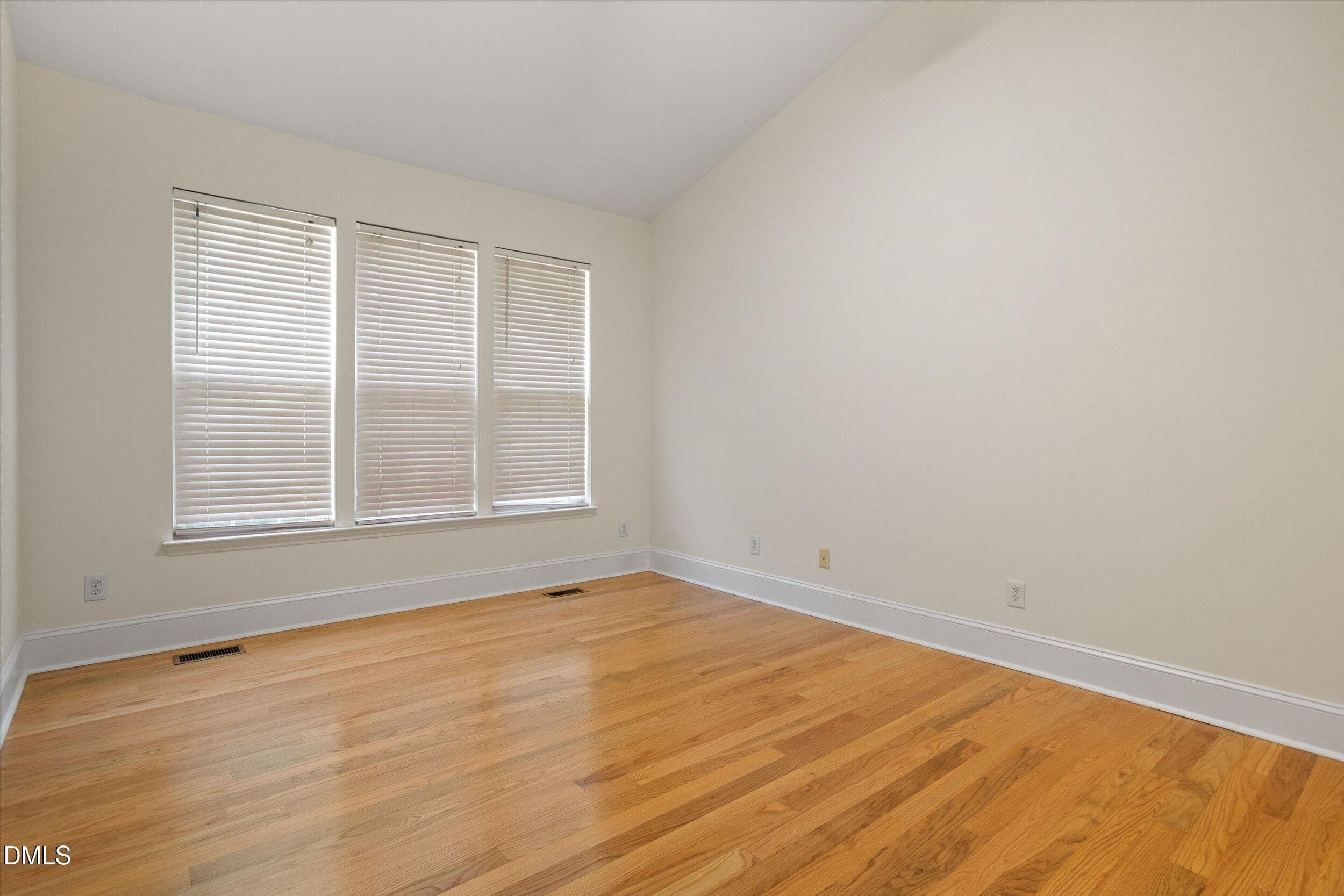 29-1004 Creek Haven Dr [3372511]_0905202 - 1004 Creek Haven Drive, Holly Springs, NC 27540, Holly Springs