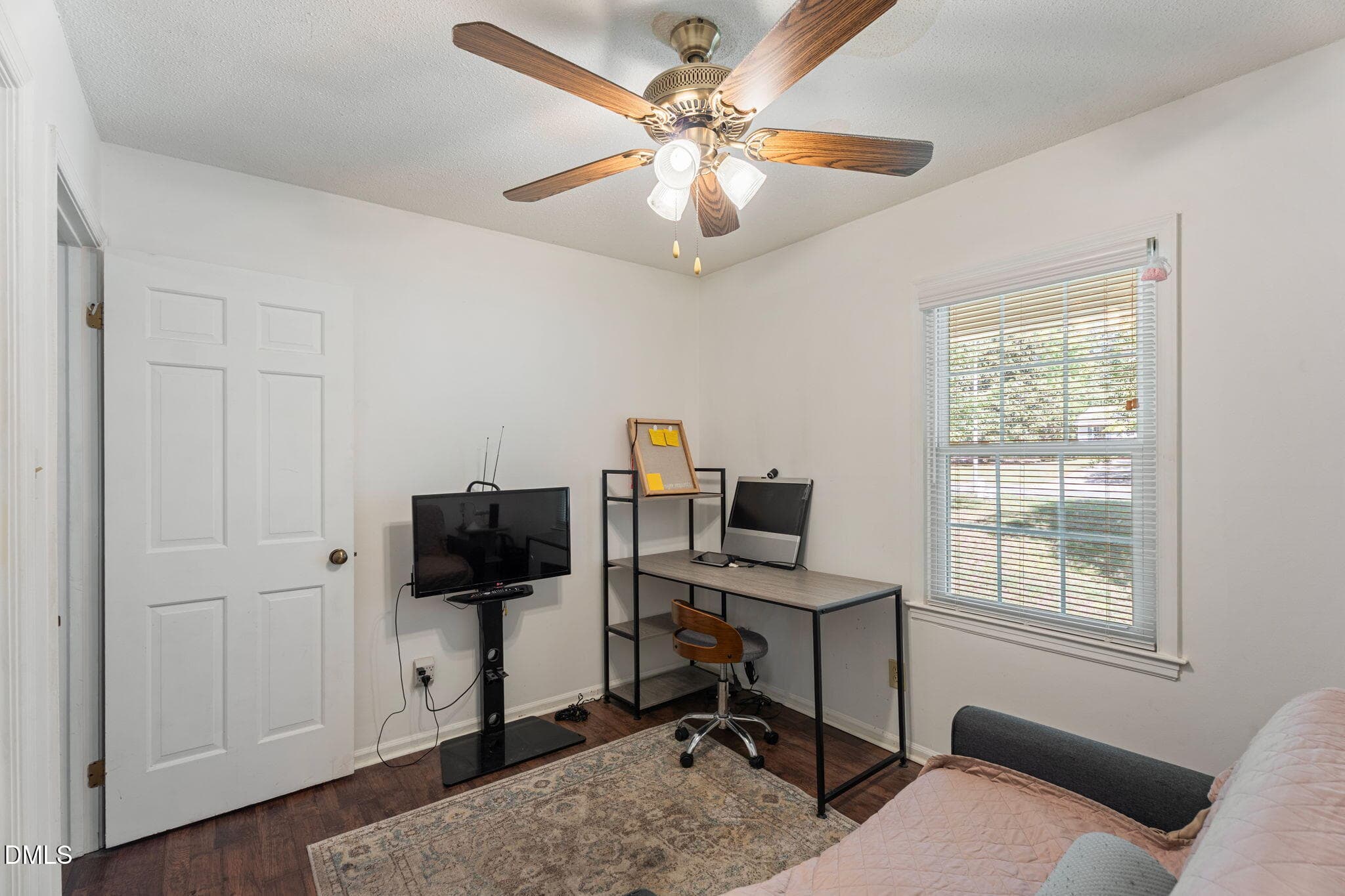18-web-or-mls-DSC09395 - 301 November Street, Garner, NC 27529, Garner